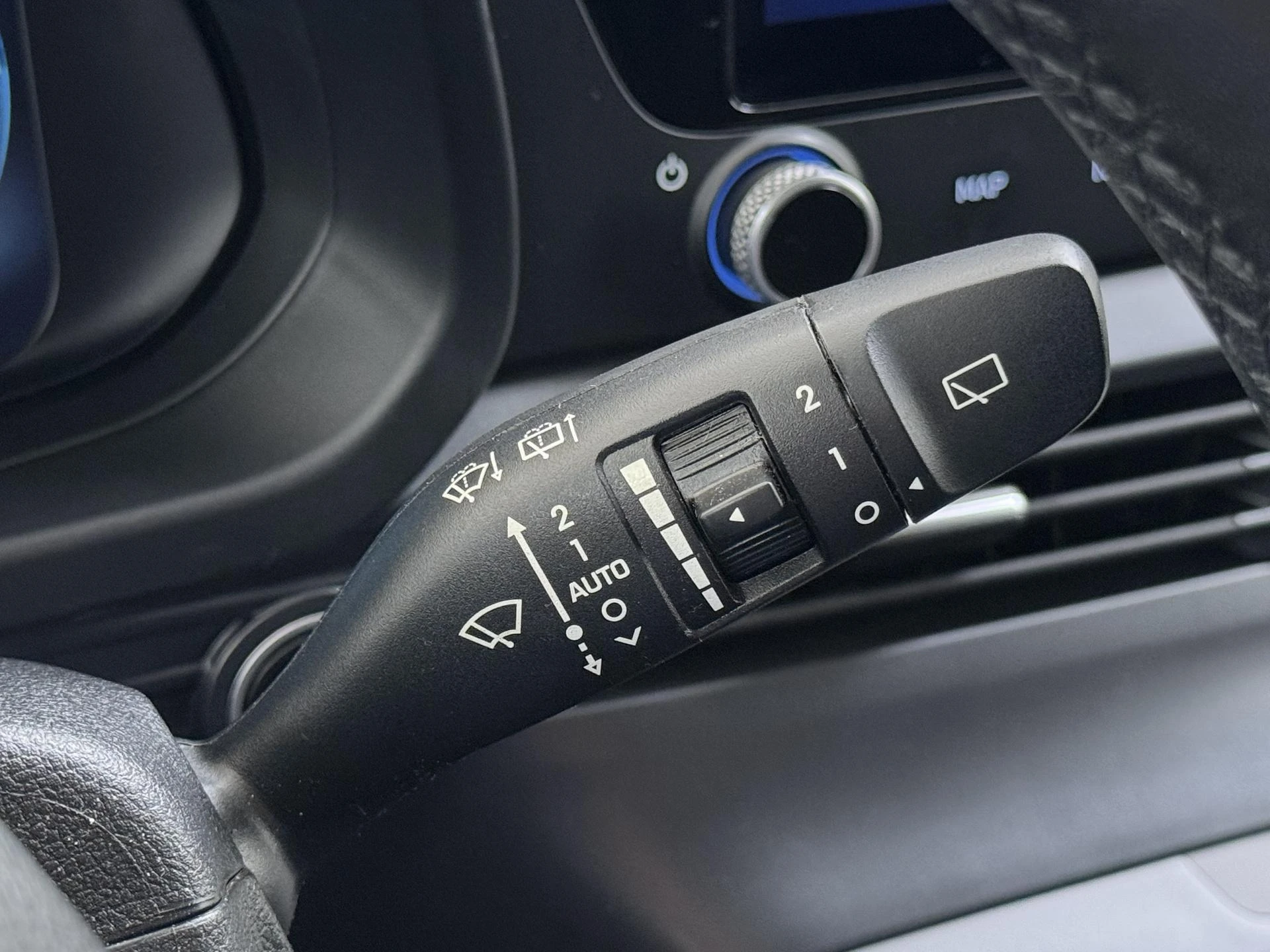 Hyundai-Bayon-image-22