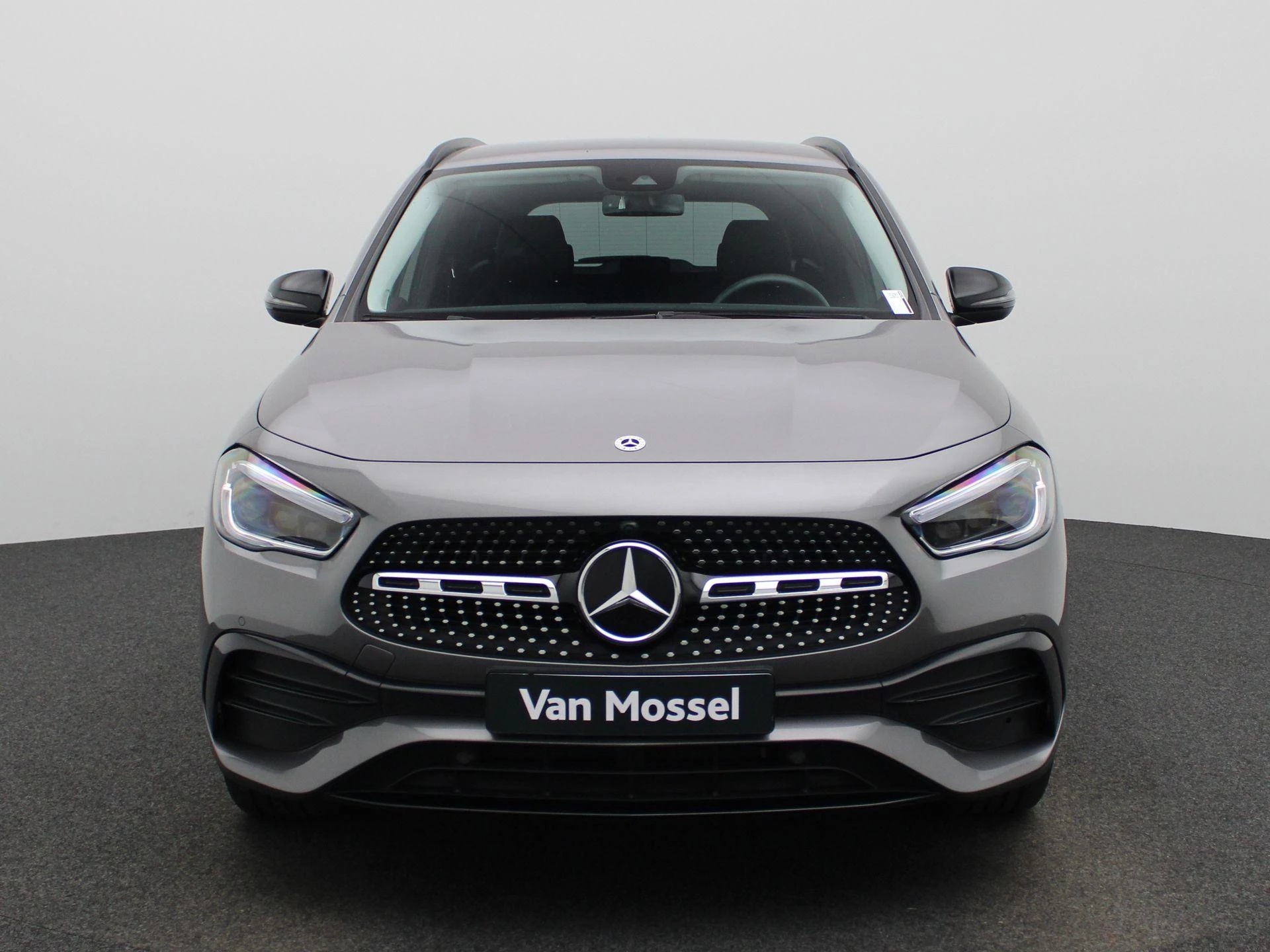 Mercedes-Benz GLA 250 e AMG Line + CARPLAY + MULTIBEAM + NIGHTPAKKET +