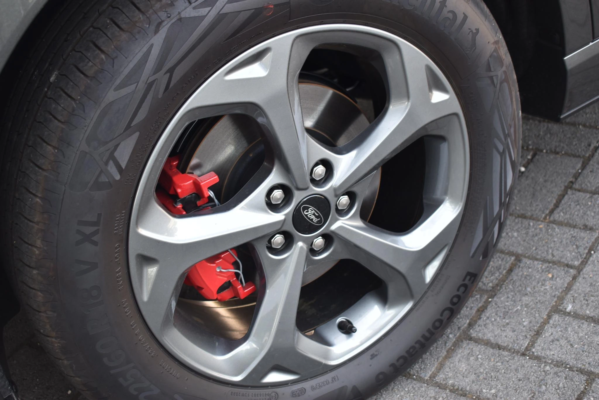 Ford-Kuga-image-12