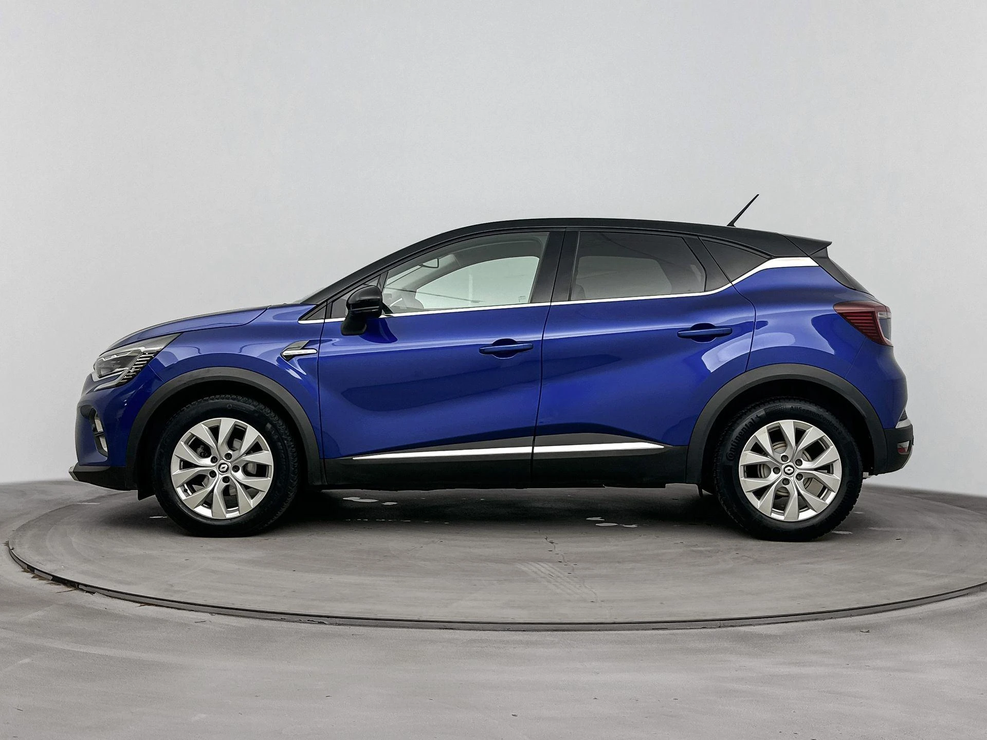 Renault-Captur-image-1
