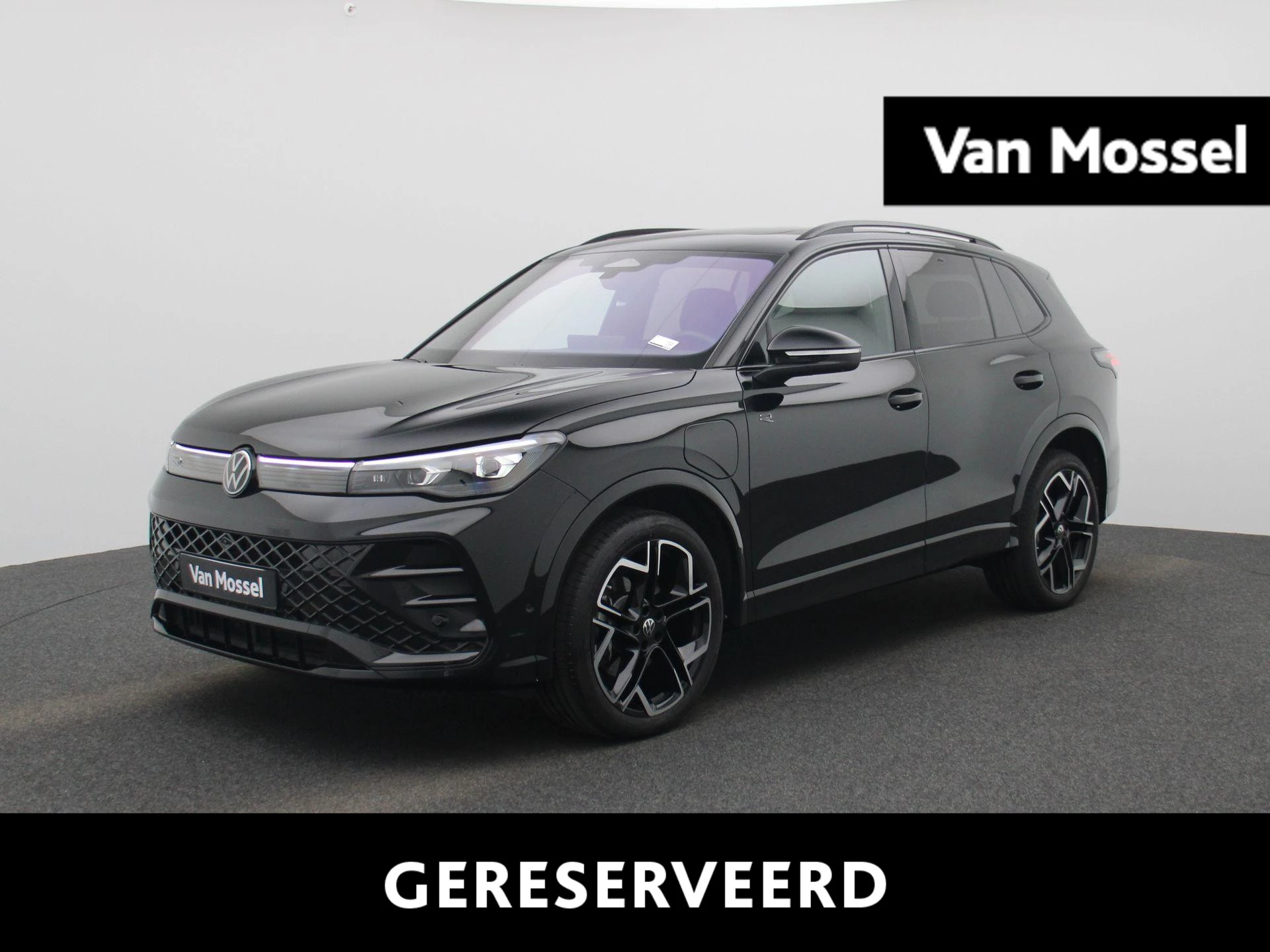 Volkswagen-Tiguan-image-0