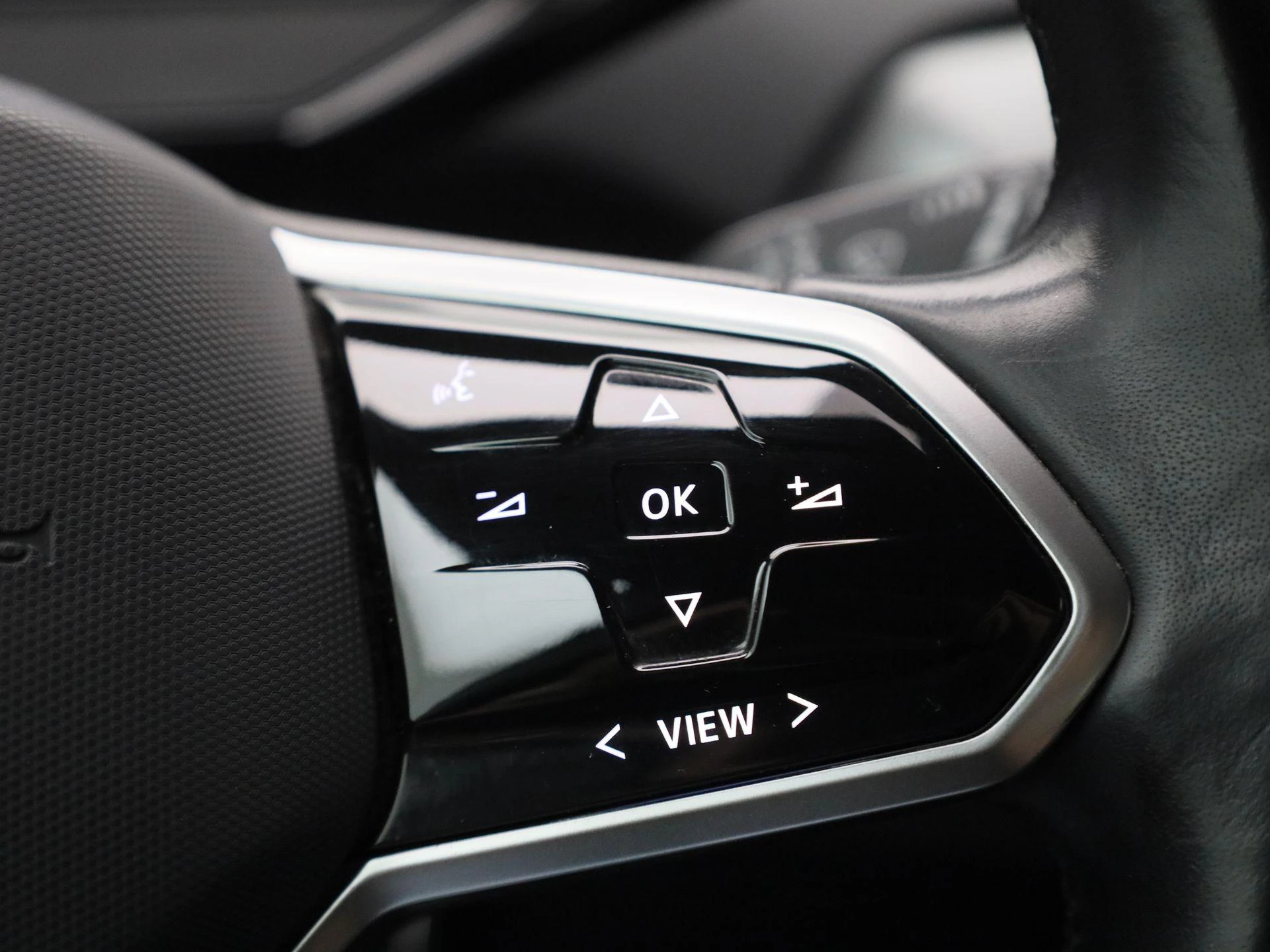 Volkswagen-ID.4-image-21