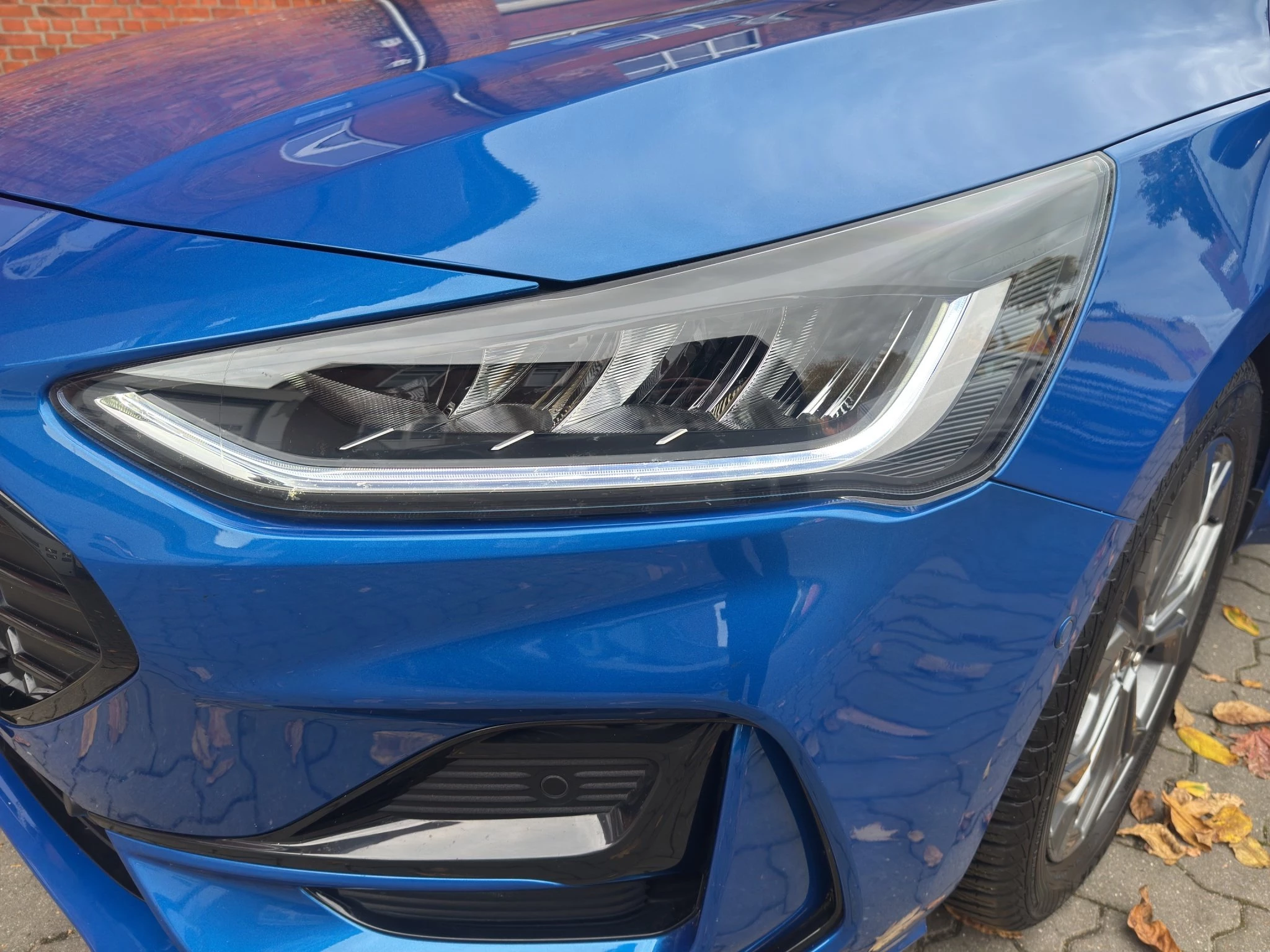 Ford Focus ST-Line X Turnier Aut. AHK Kamera LED WI-PKT