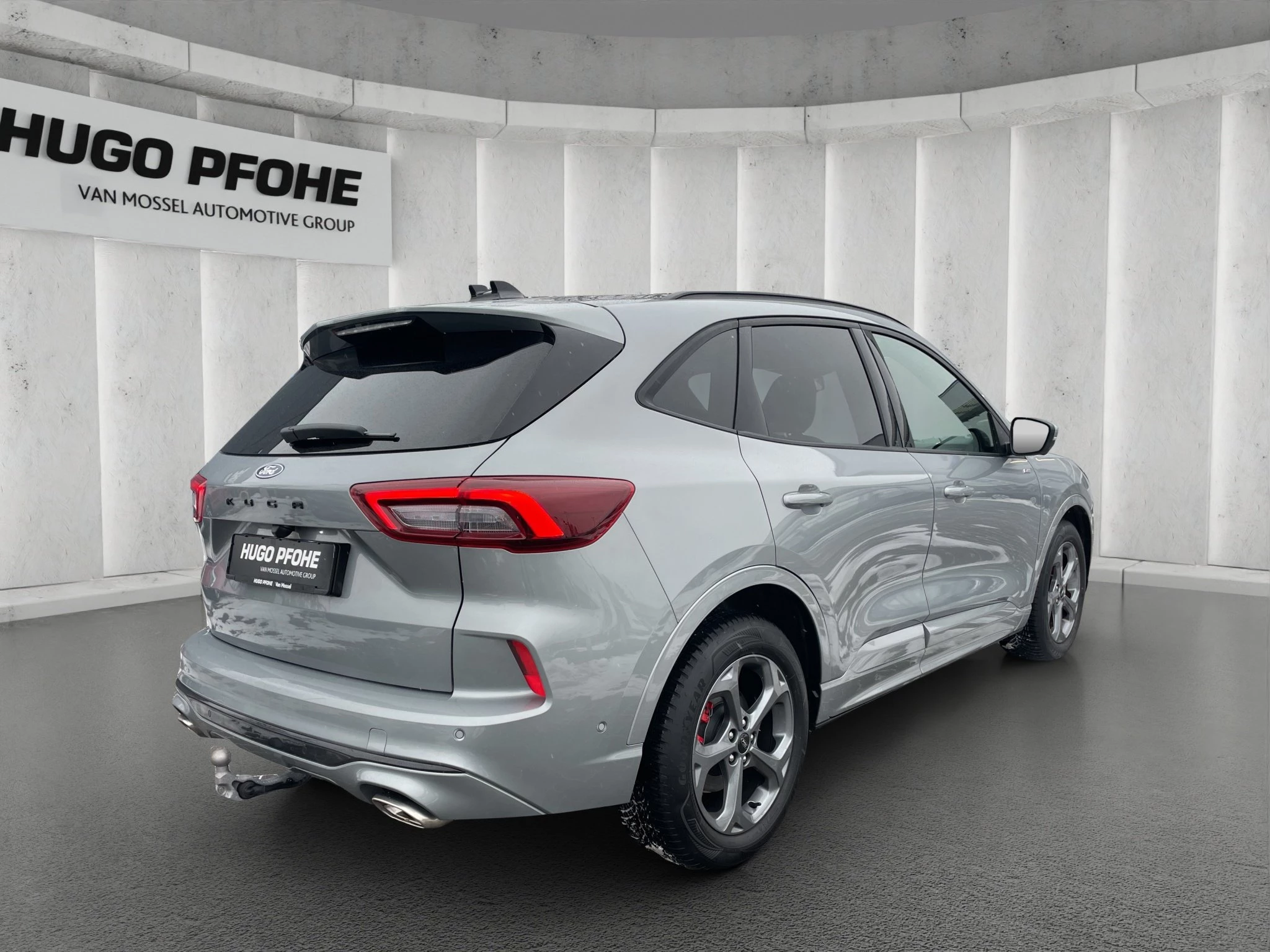 Ford Kuga ST-Line X Aut.*PANO*AHK*360GRAD*LED-MATRIX*NAVI*GRA*WINTER-PKT.