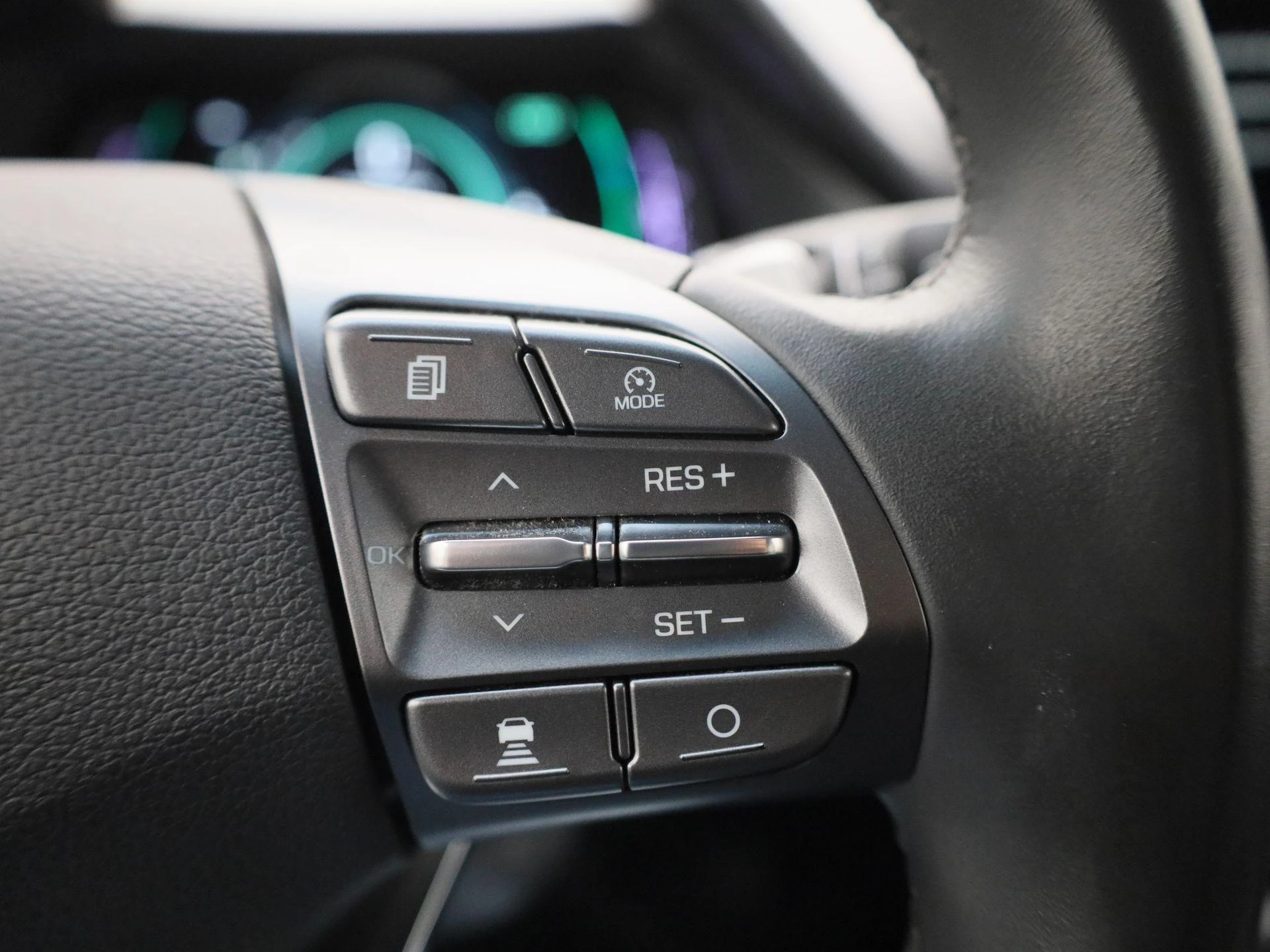 Hyundai-IONIQ-image-23
