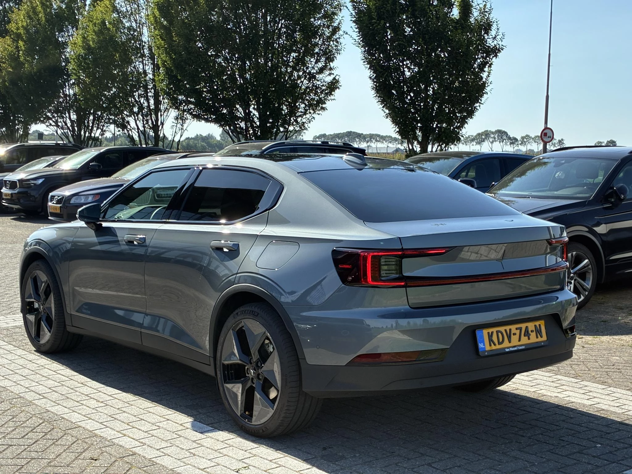 Polestar 2 Long Range Single Motor Plus 82 kWh