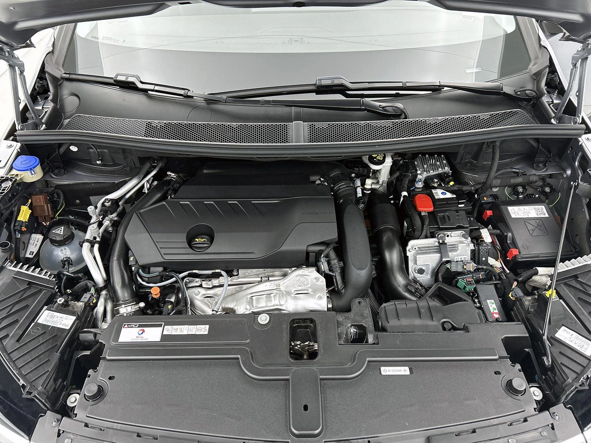 Opel Grandland 1.6 Turbo Plug-In Hybrid Level 4