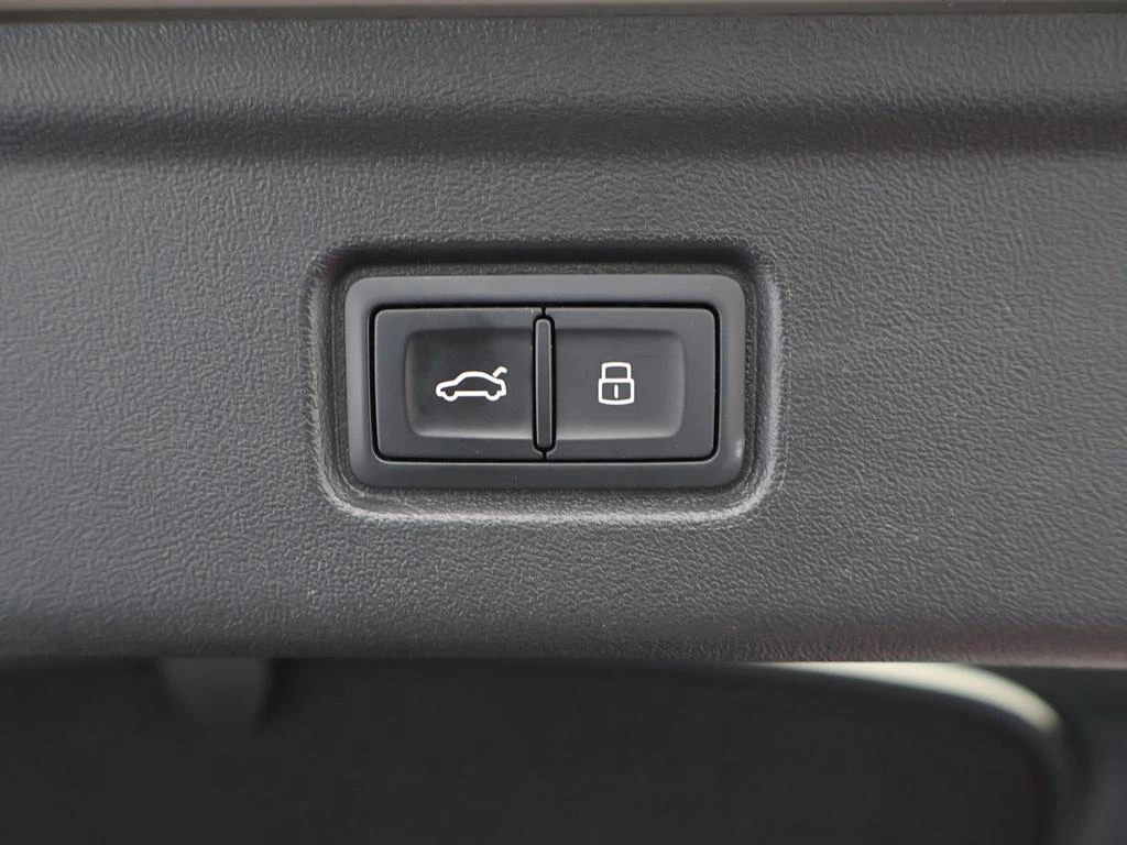 Audi A6 Sportback e-tron Sportback e-Tron 100 kWh Performance S line *APP CONNECT*BLTH*CRUISE*BRUIN LEDER*B&O SOUND*ZETELVERWARMING*...