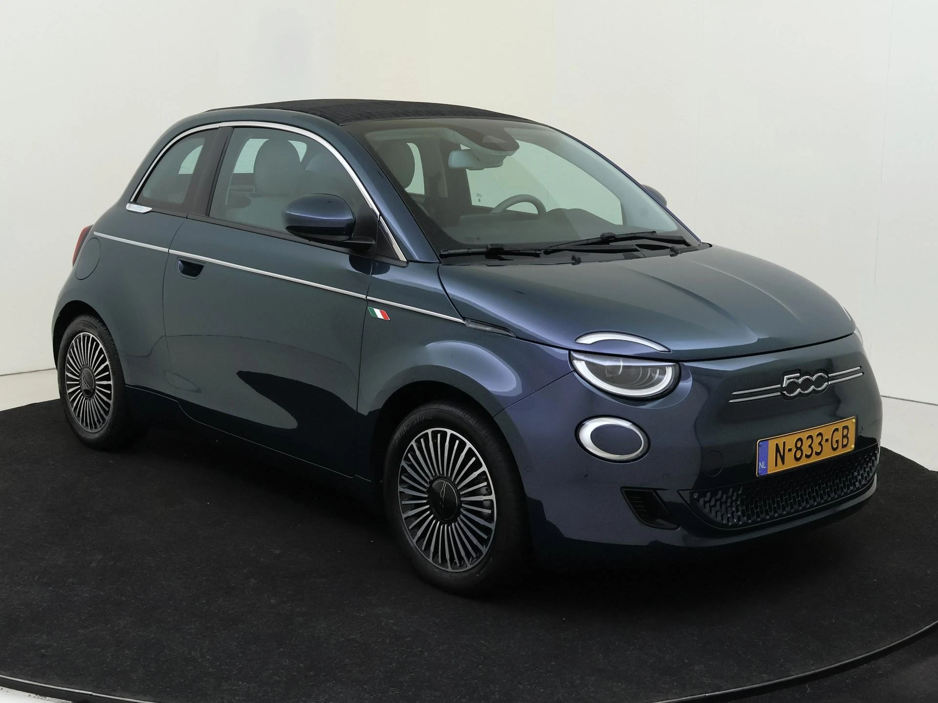Fiat-500C-image-1
