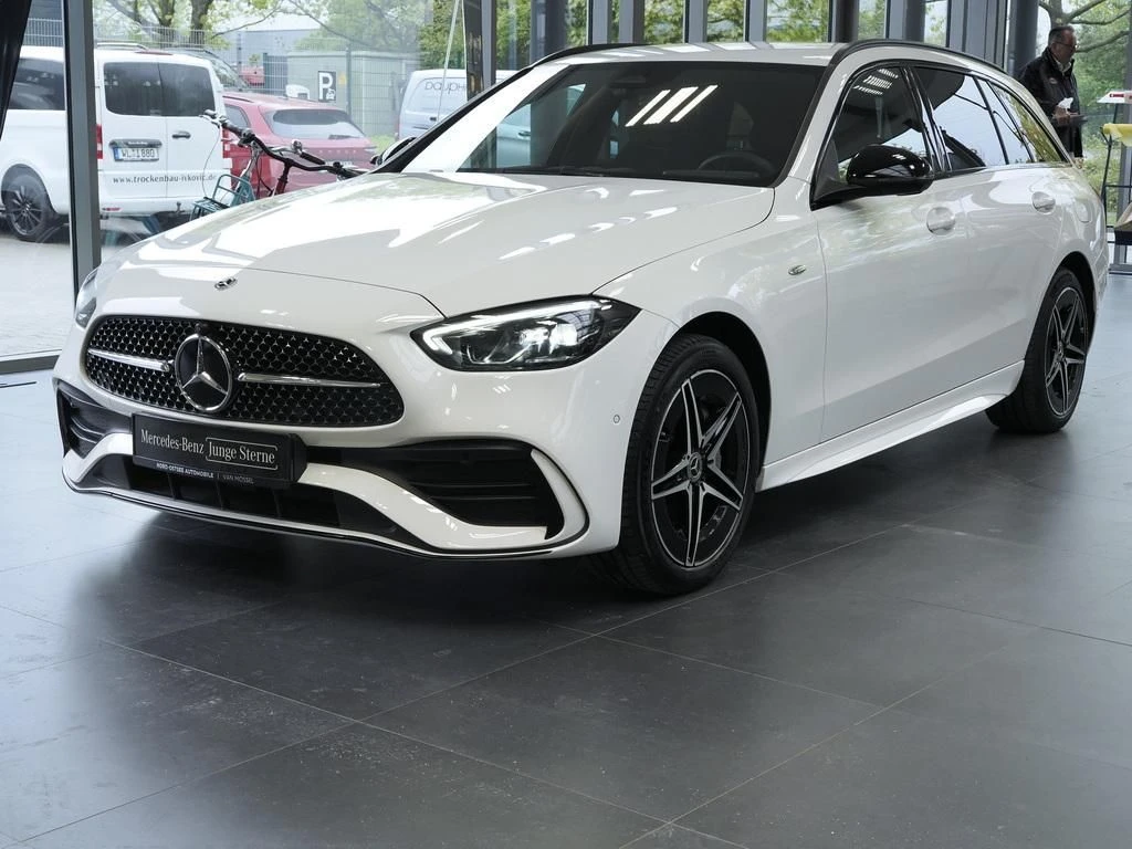Mercedes-Benz-C-Klasse 300-image-7