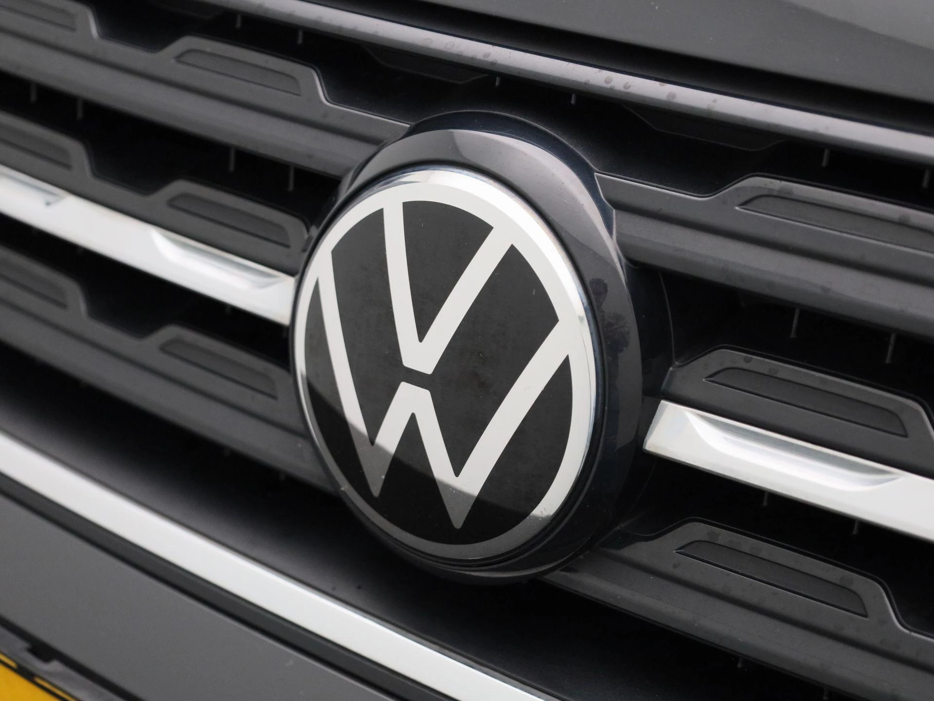 Volkswagen-T-Cross-image-33