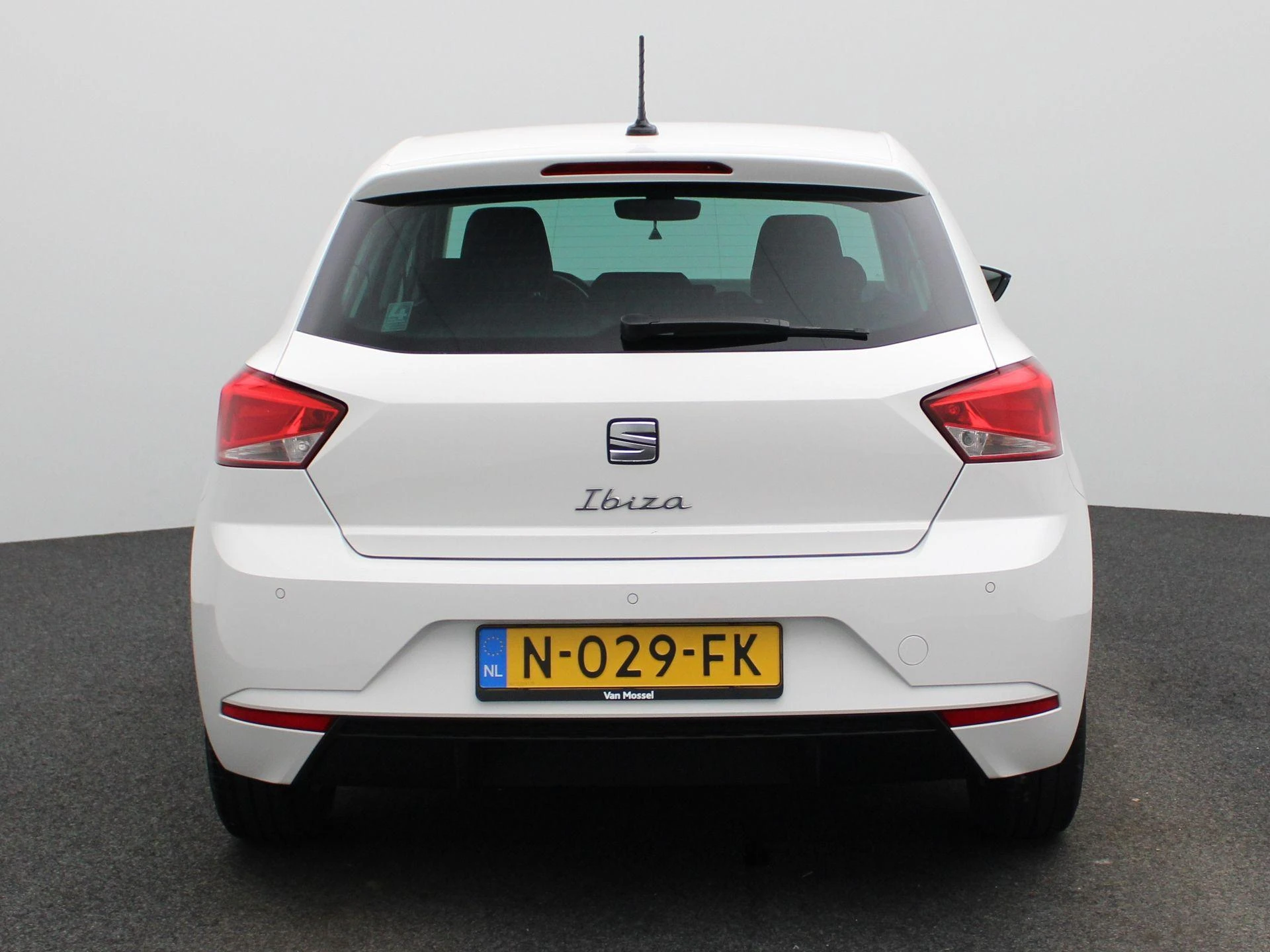 SEAT-Ibiza-image-4
