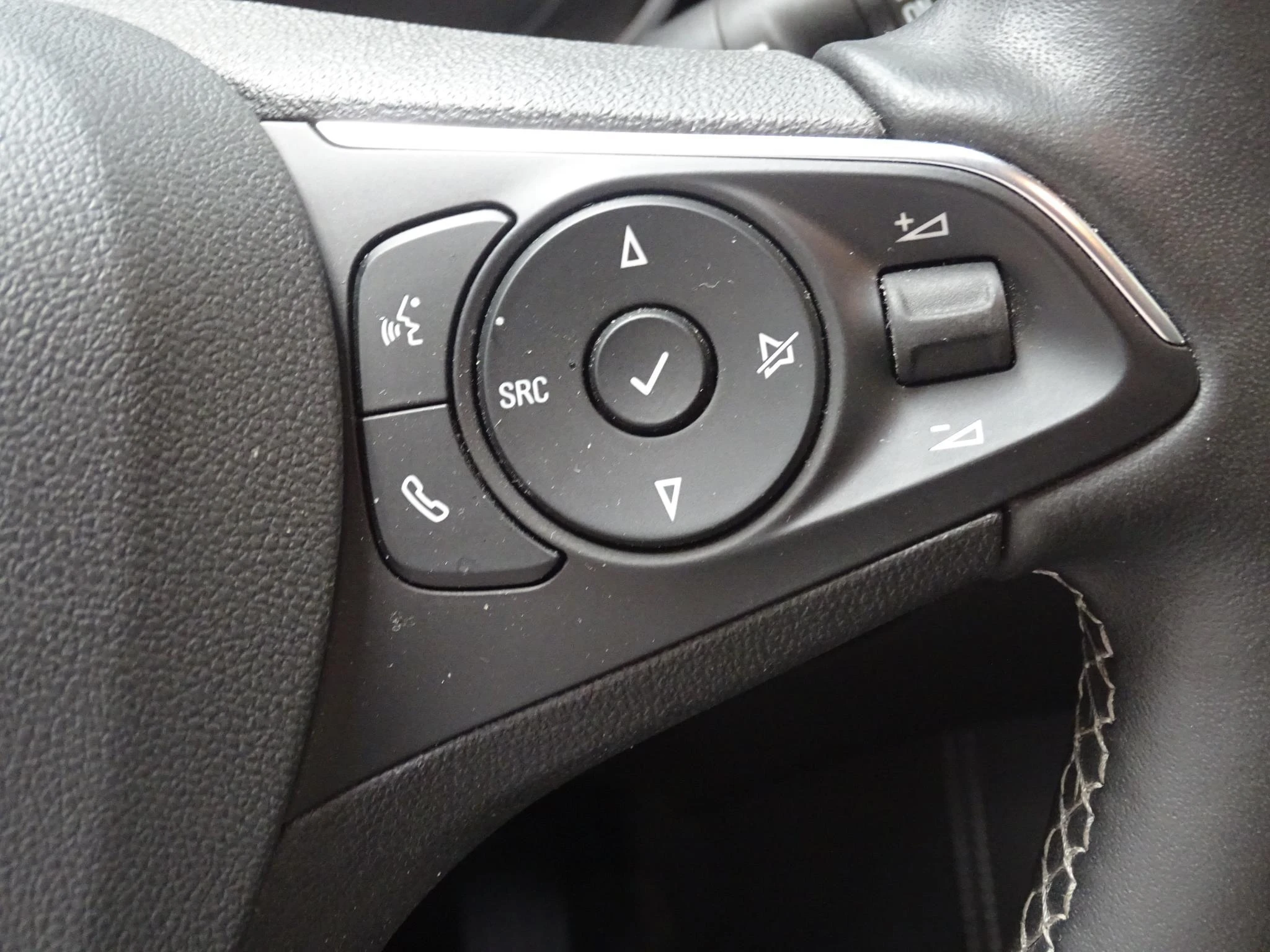 Opel Grandland X 1.2T Ultimate