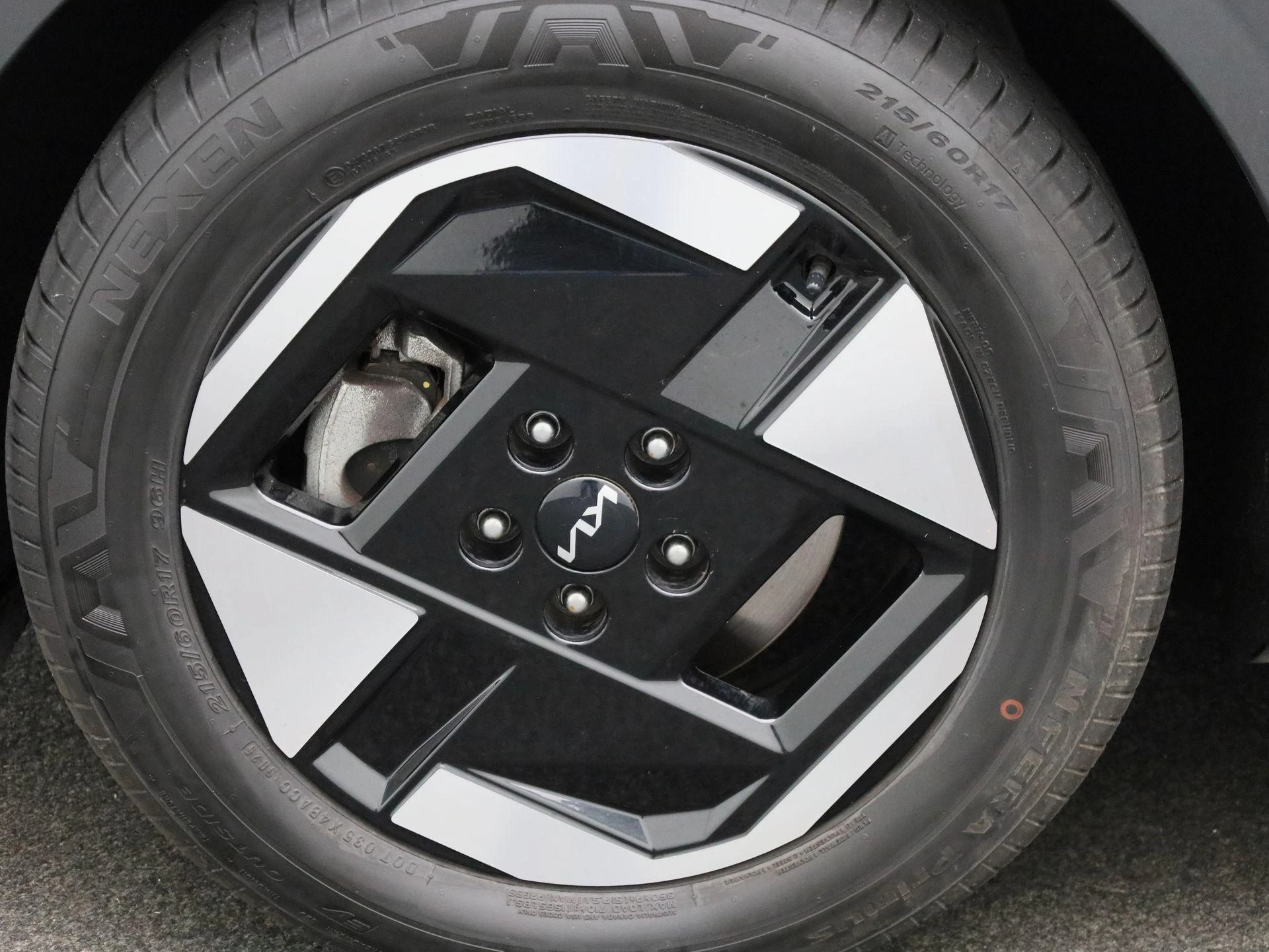 Kia-EV3-image-12