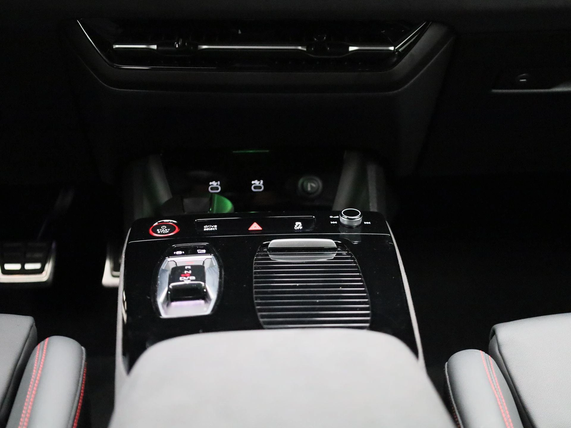 Audi SQ6 e-tron quattro 100 kWh
