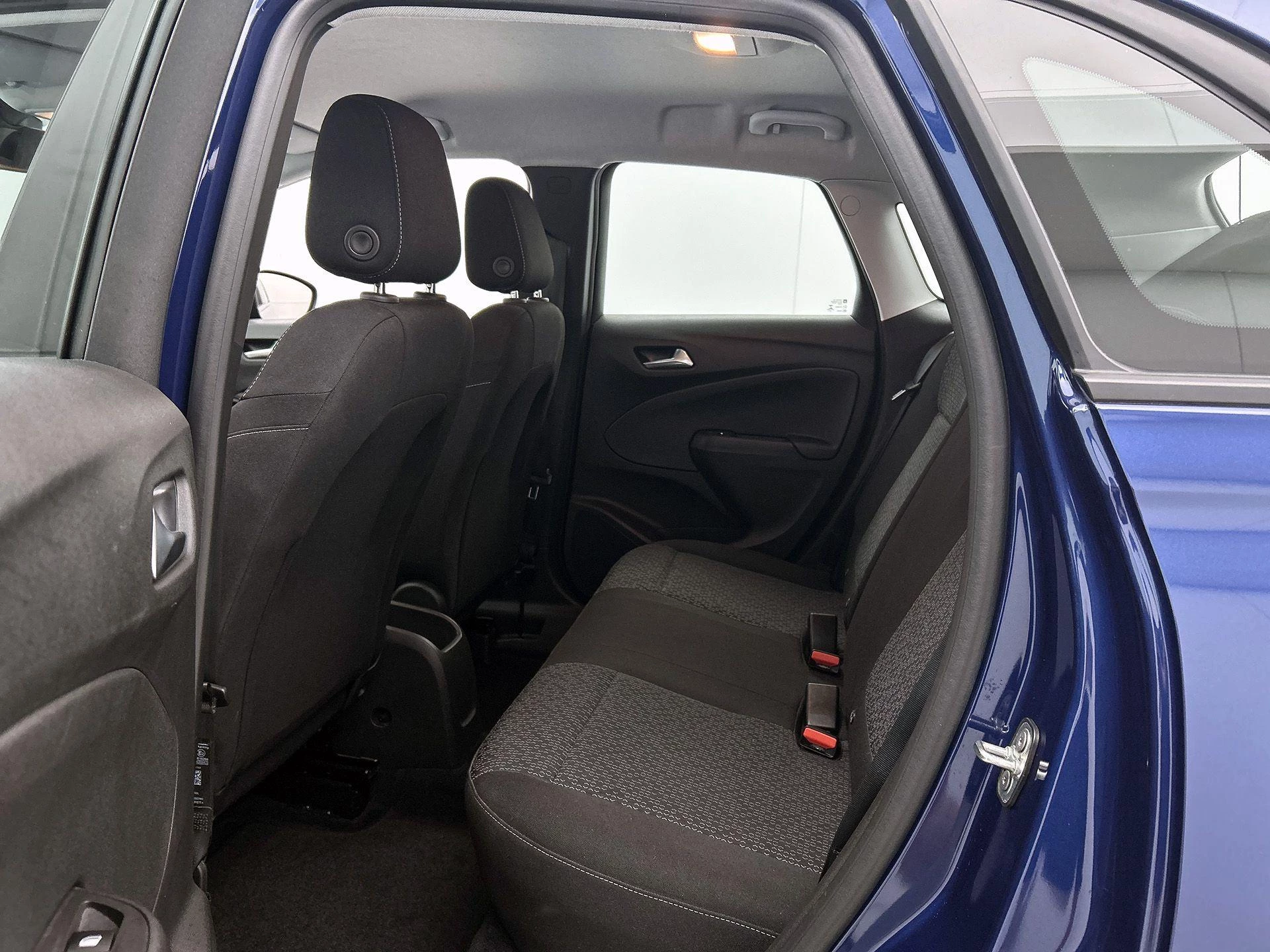 Opel-Crossland-image-25