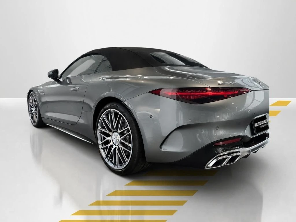 Mercedes-AMG-SL 63 AMG-image-12