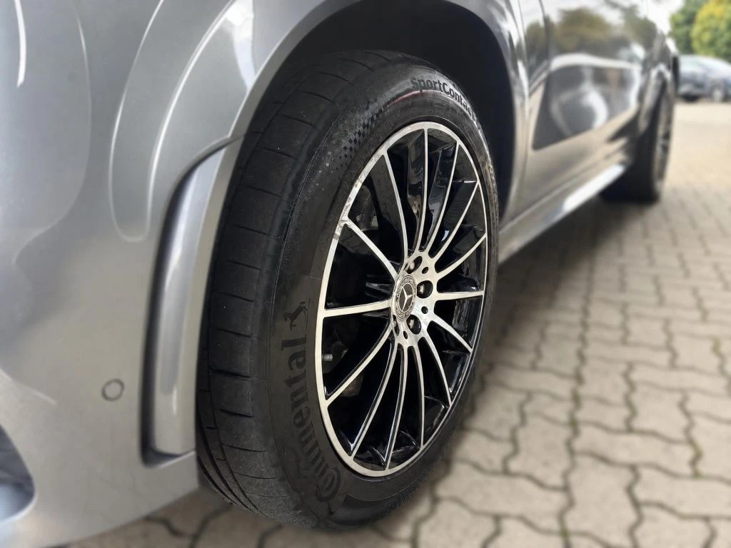 Mercedes-Benz-GLE 400 d-image-5