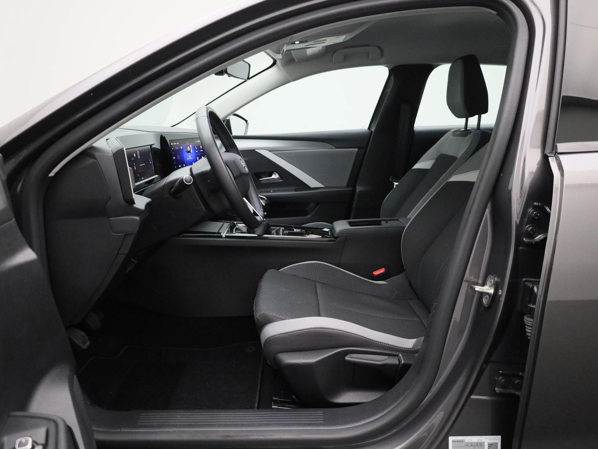 Opel-Astra-image-8