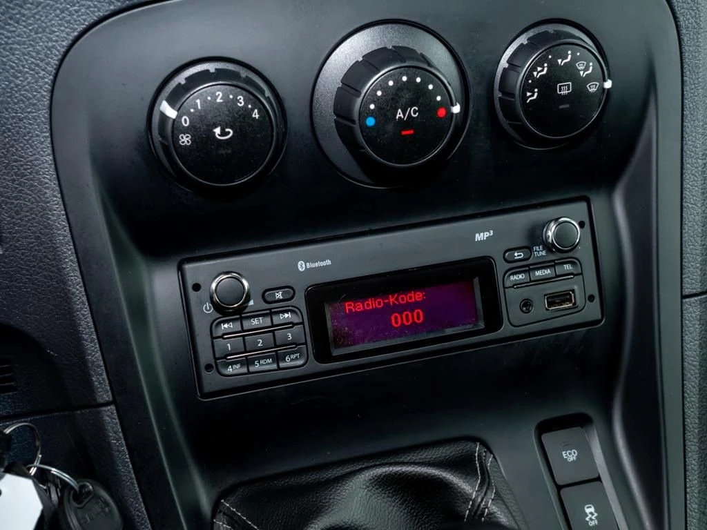 Mercedes-Benz-Citan 109-image-10