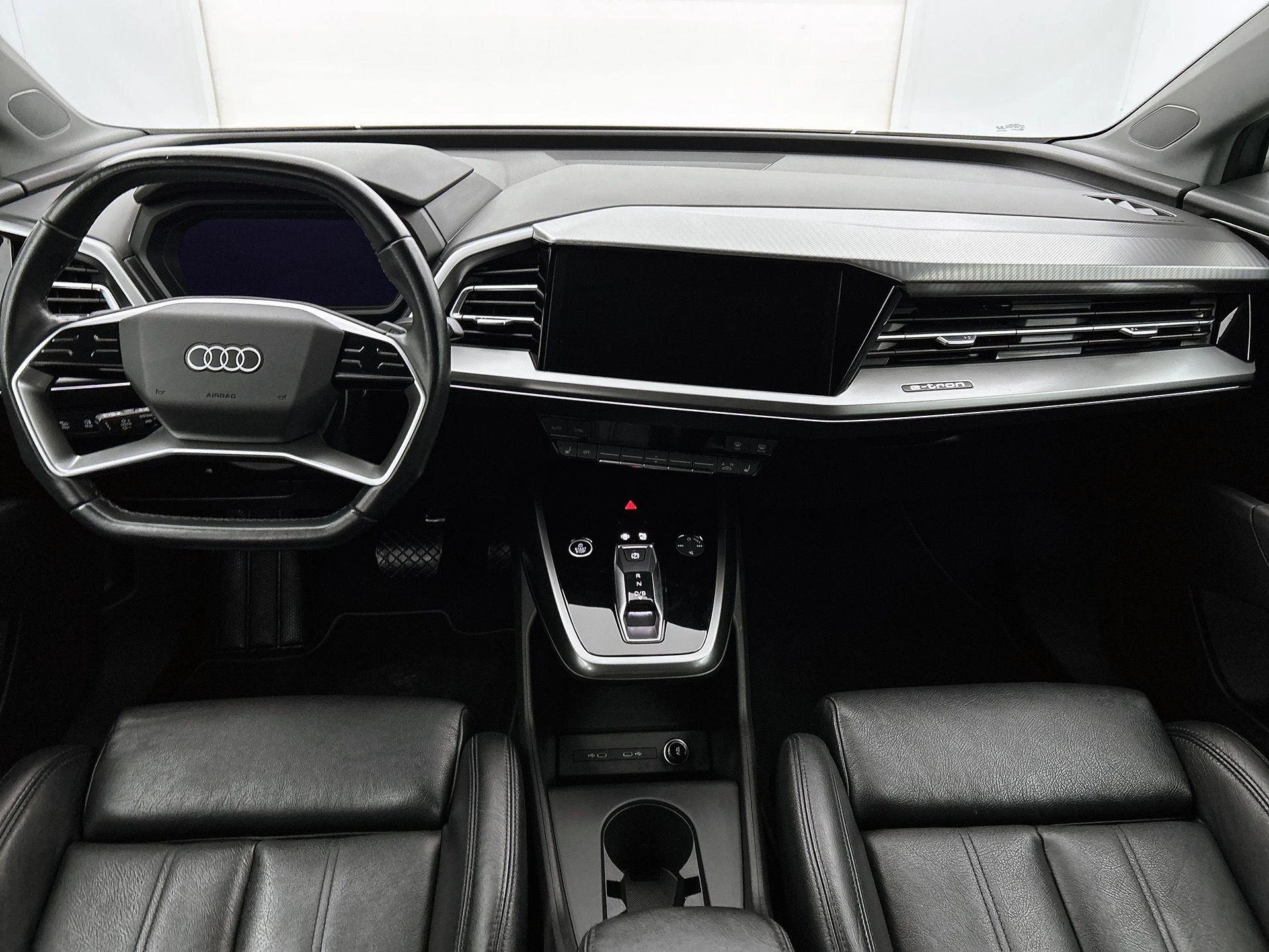 Audi-Q4 Sportback e-tron-image-13