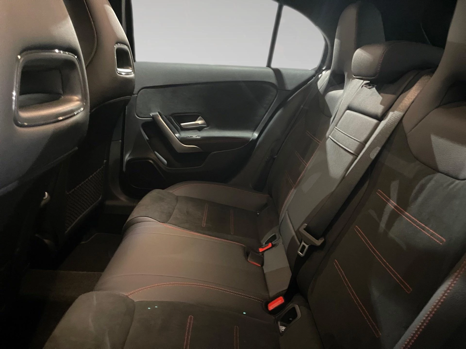 Mercedes-Benz-Classe A-image-10