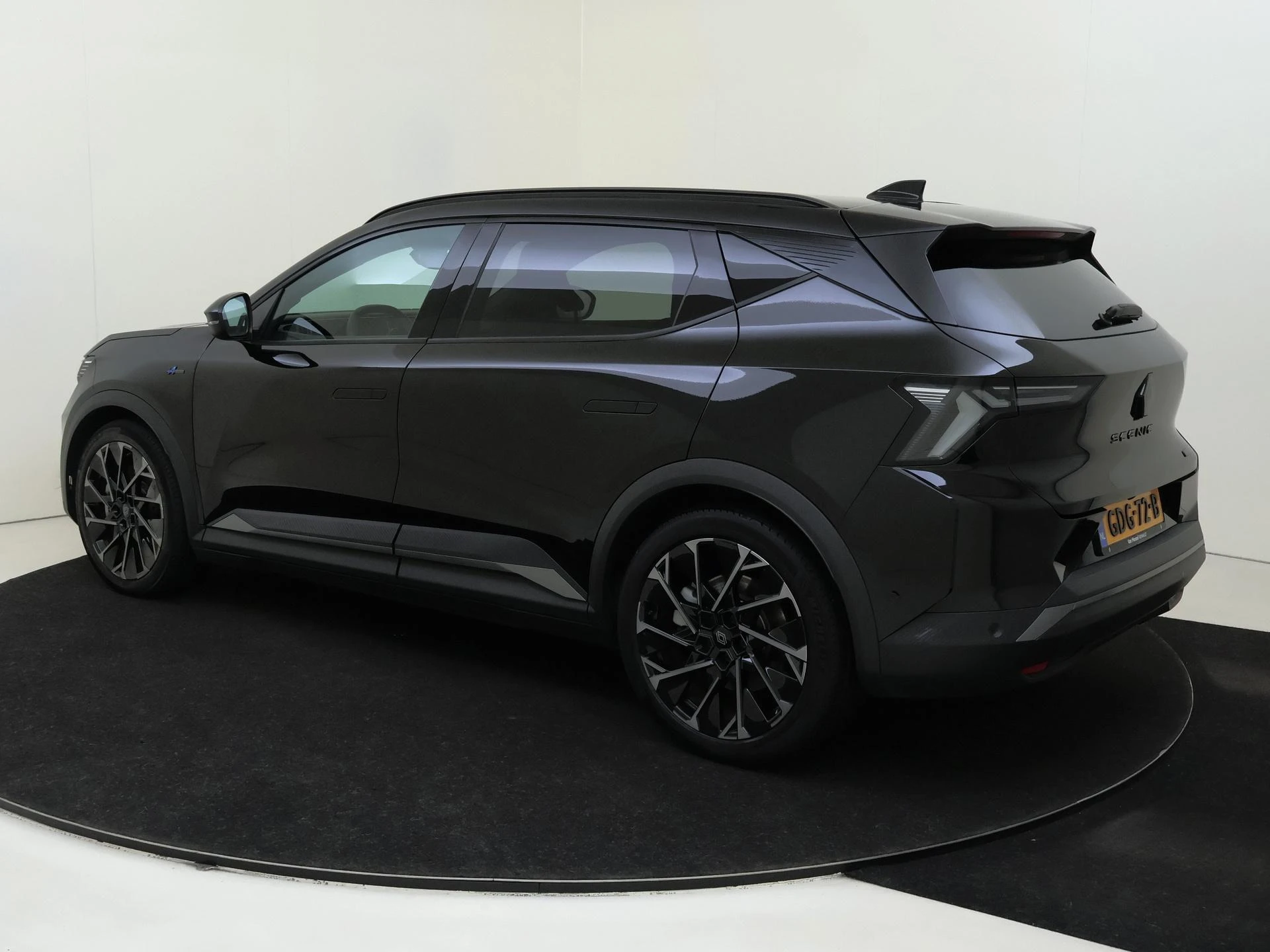 Renault-Scénic-image-2