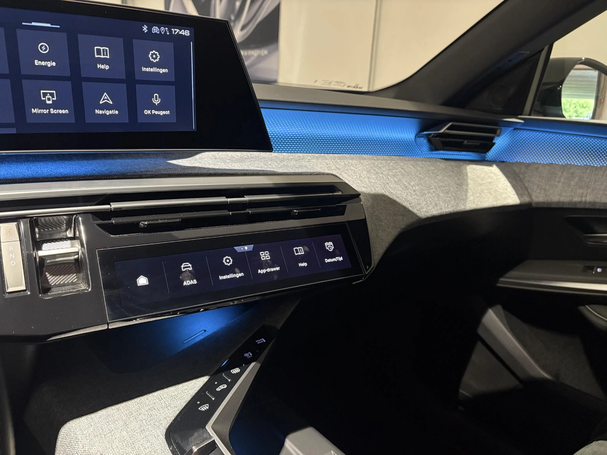 Peugeot-e-3008-image-17