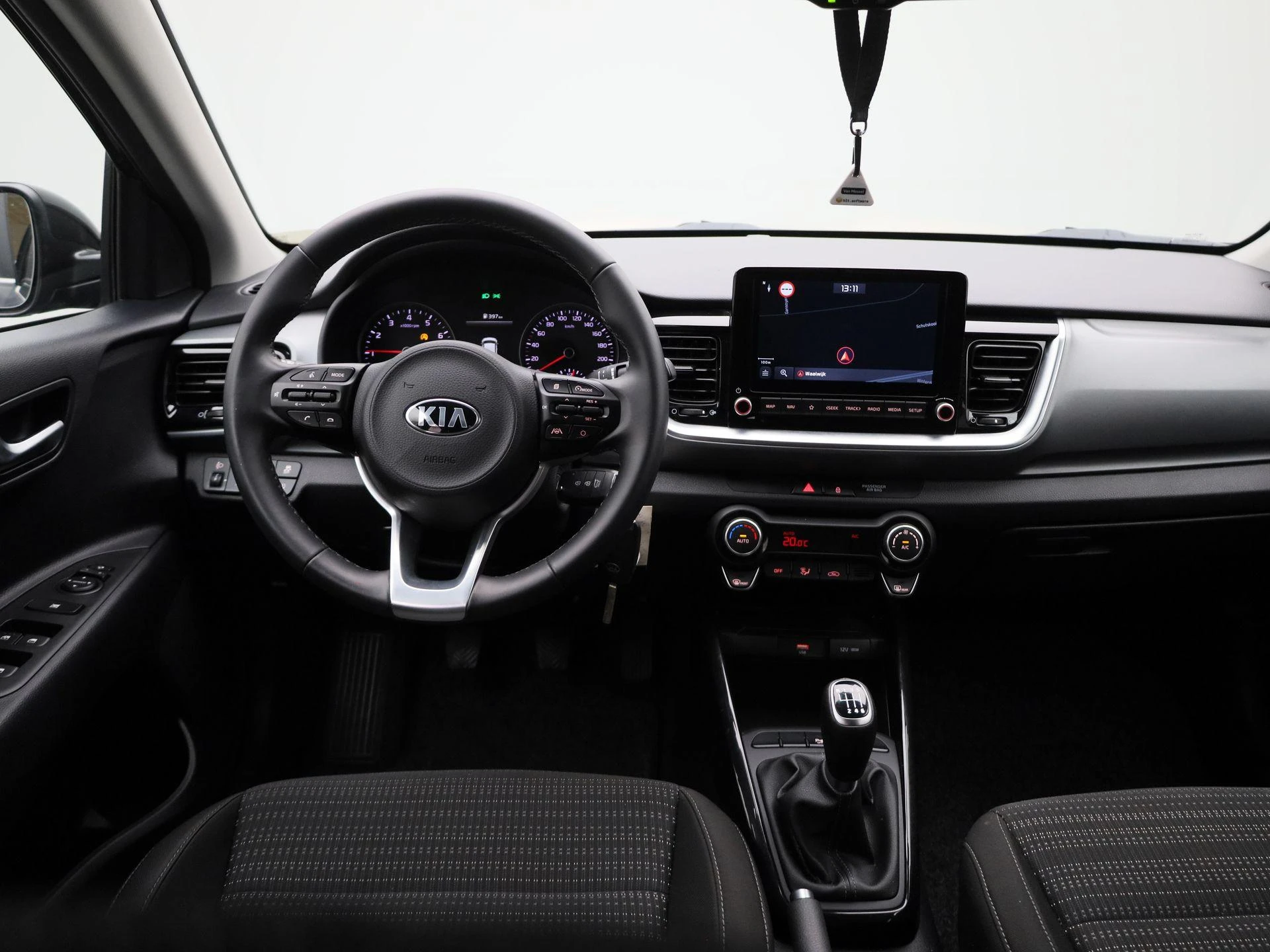 Kia-Stonic-image-8