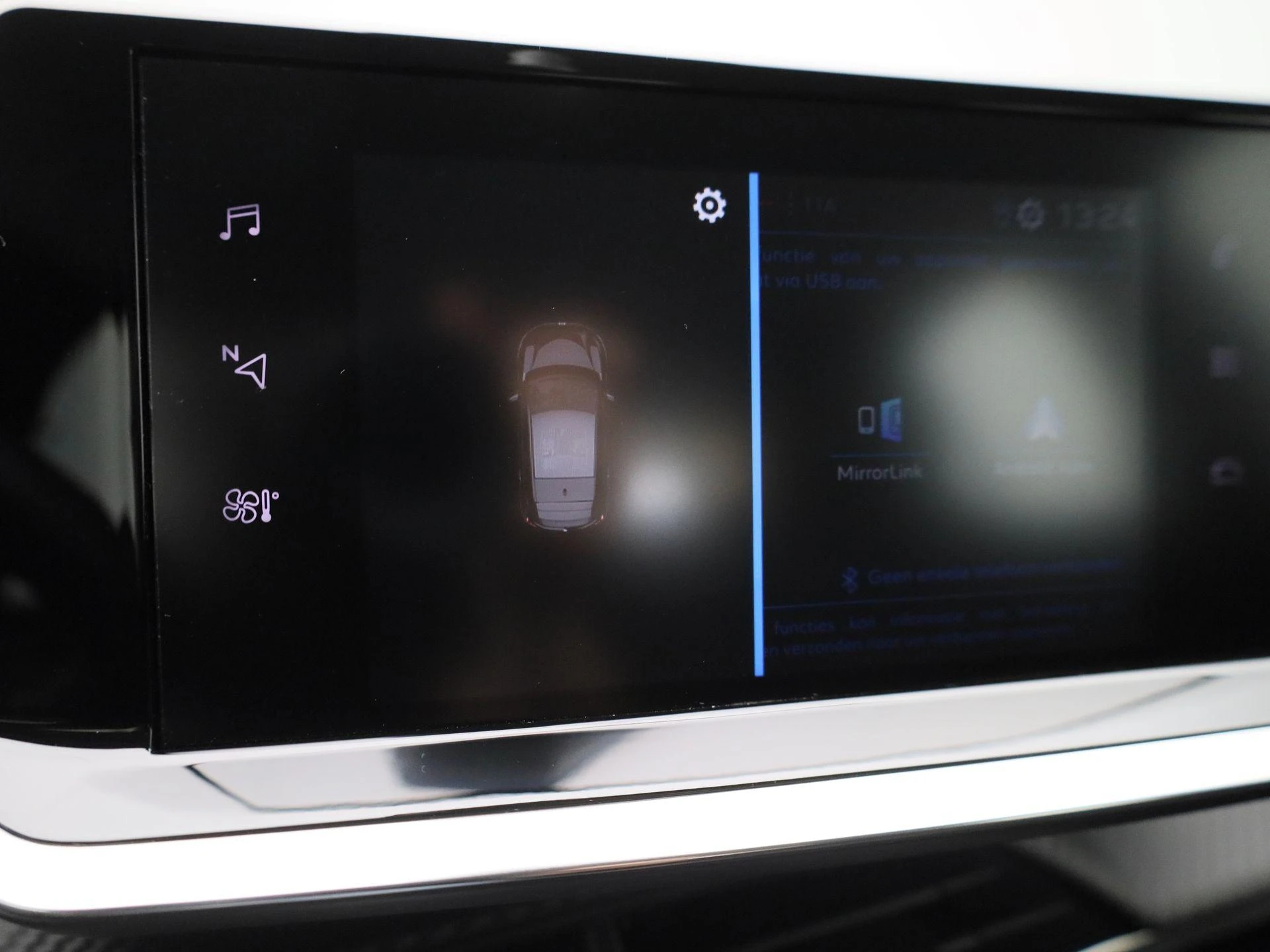 Peugeot-208-image-23