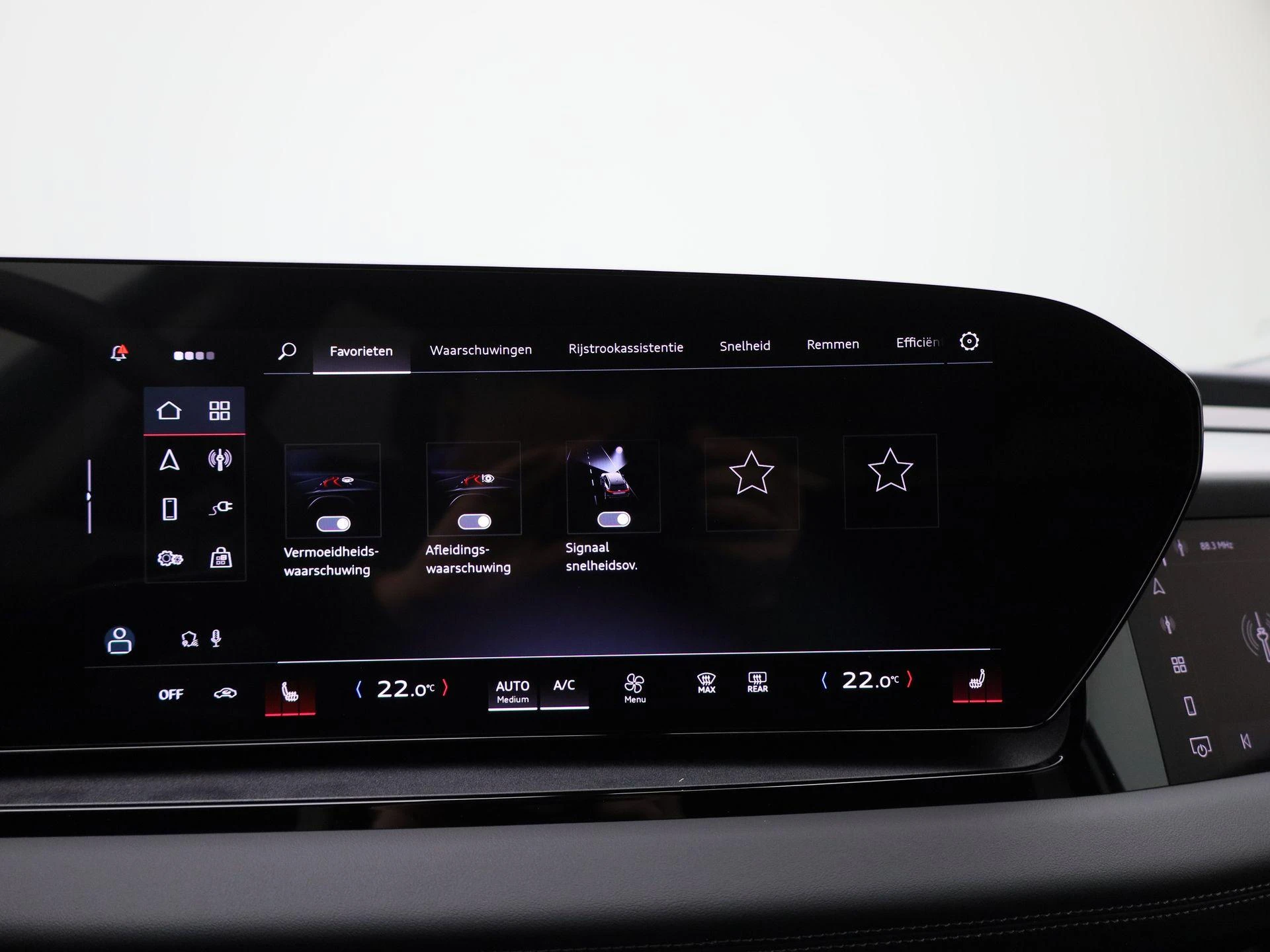 Audi-Q6 e-tron-image-29