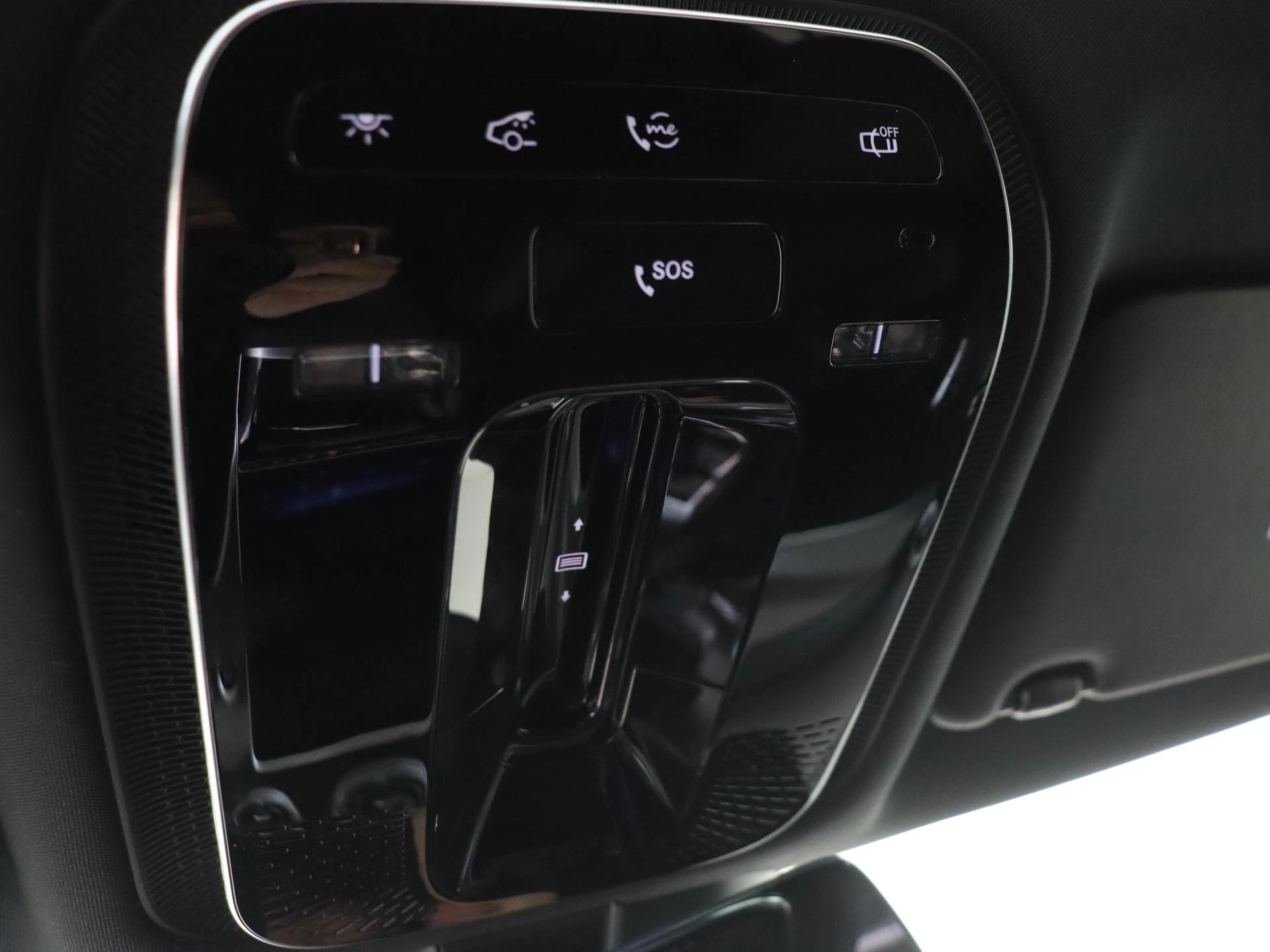 Mercedes-Benz-C-Klasse-image-21