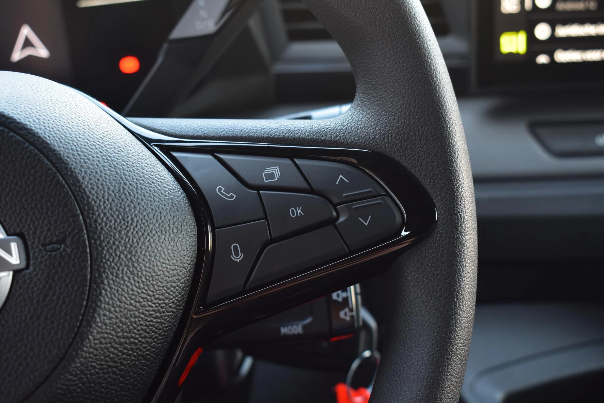 Nissan-Interstar-image-26