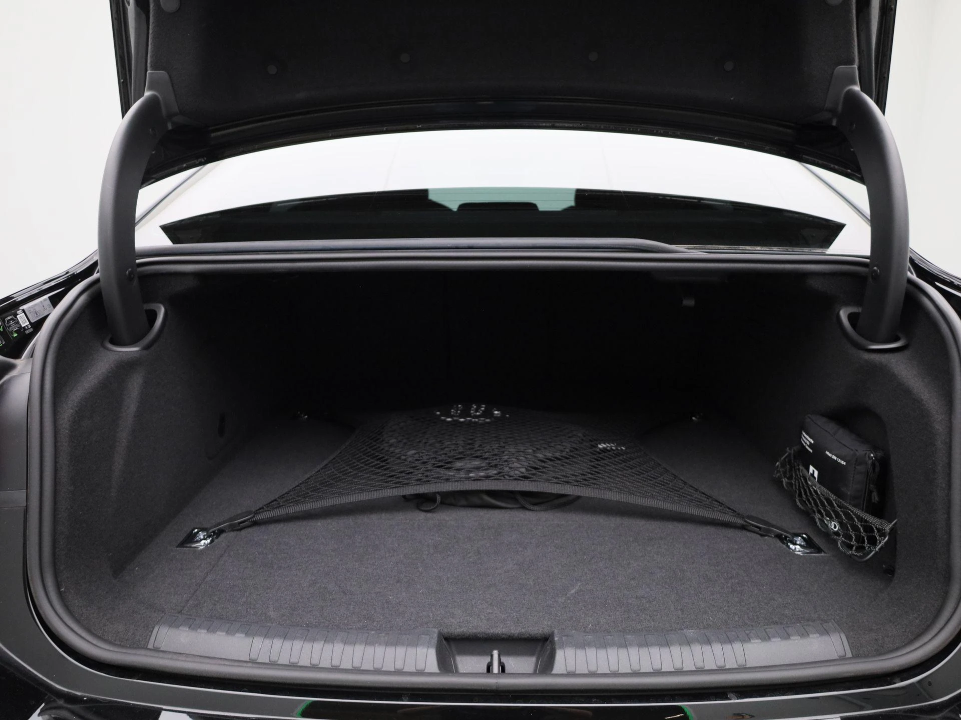 Audi-A6-image-13