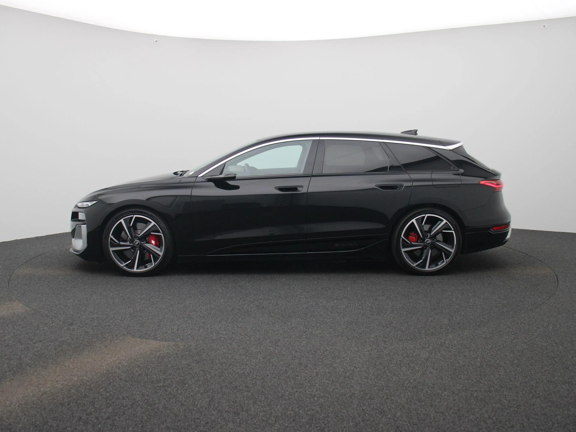 Audi A6 Avant e-tron S6 100 kWh 503 PK