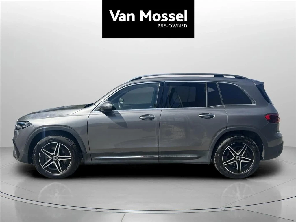 Mercedes-Benz-EQB-image-7