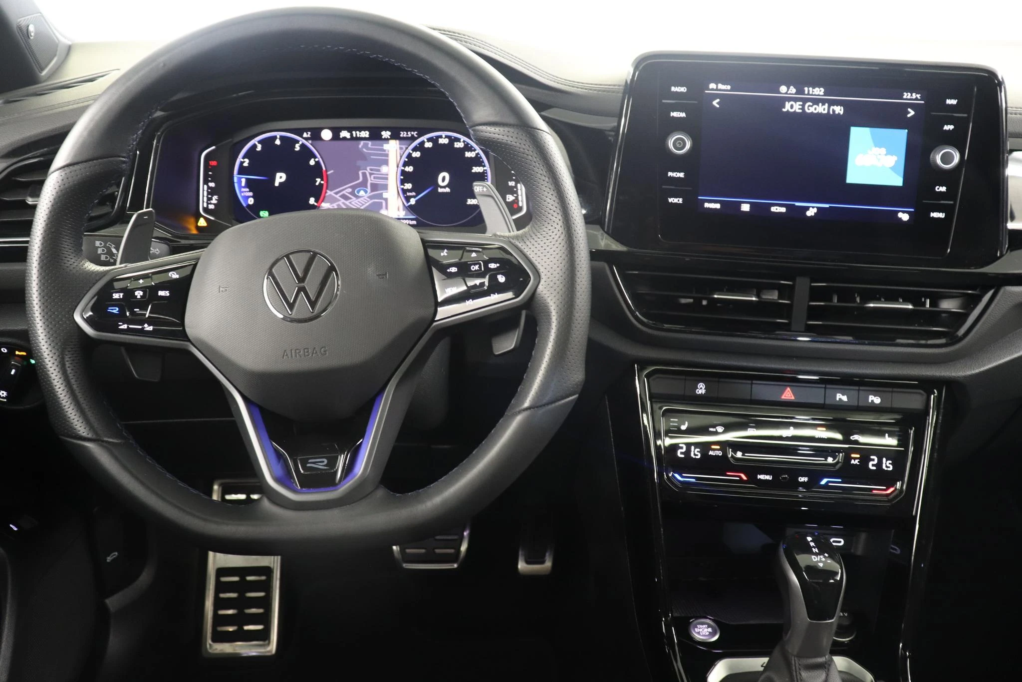 Volkswagen-T-Roc-image-9