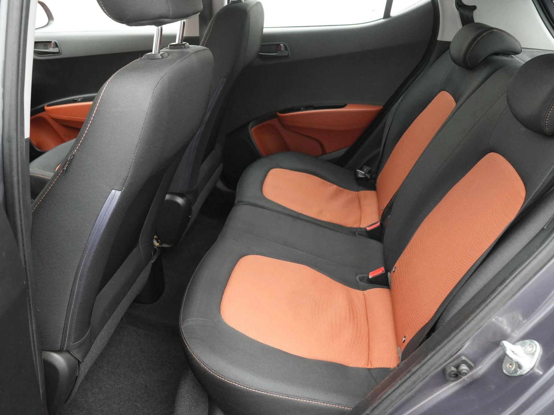 Hyundai-i10-image-9