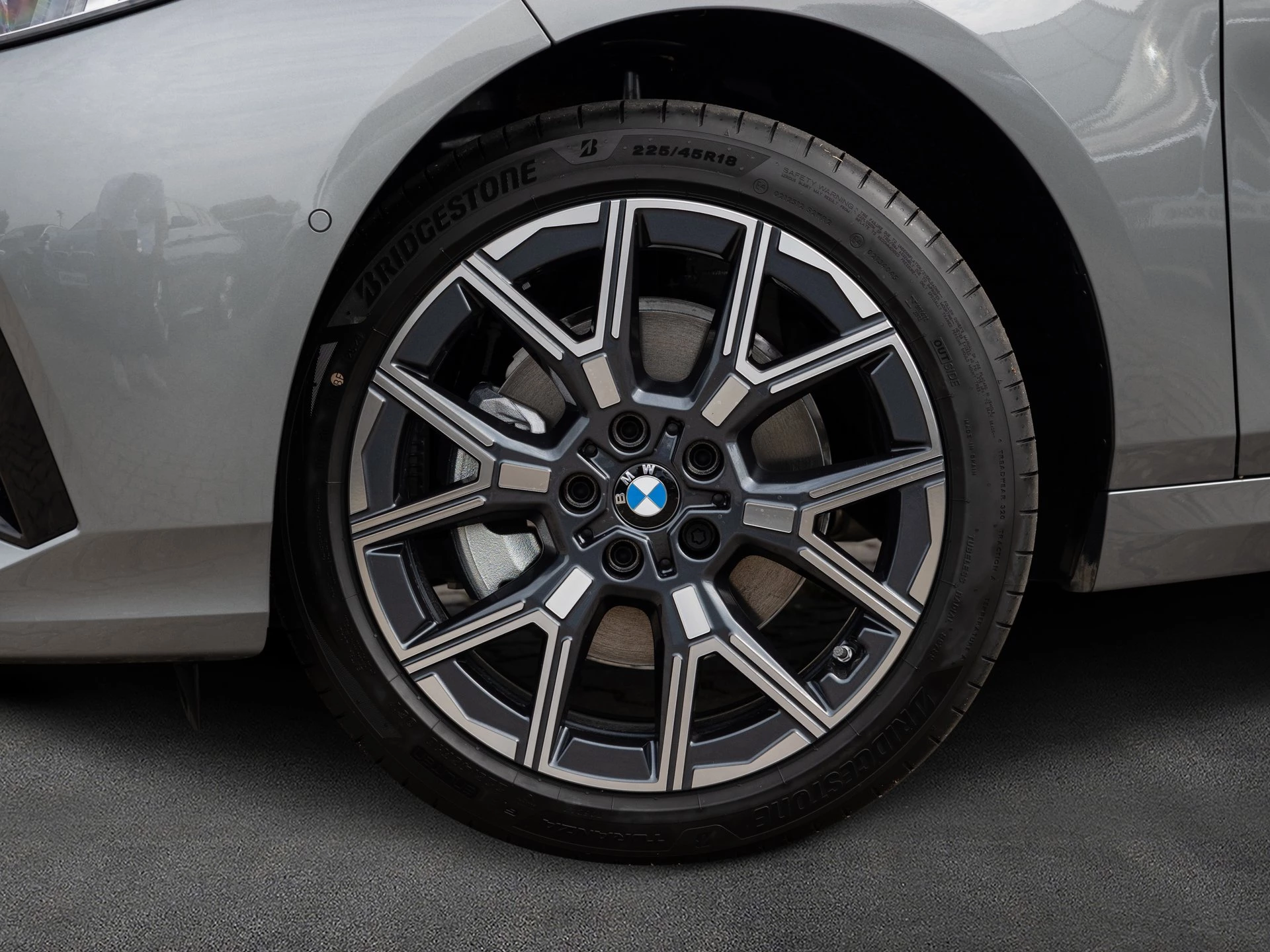 BMW-1er Reihe-image-4