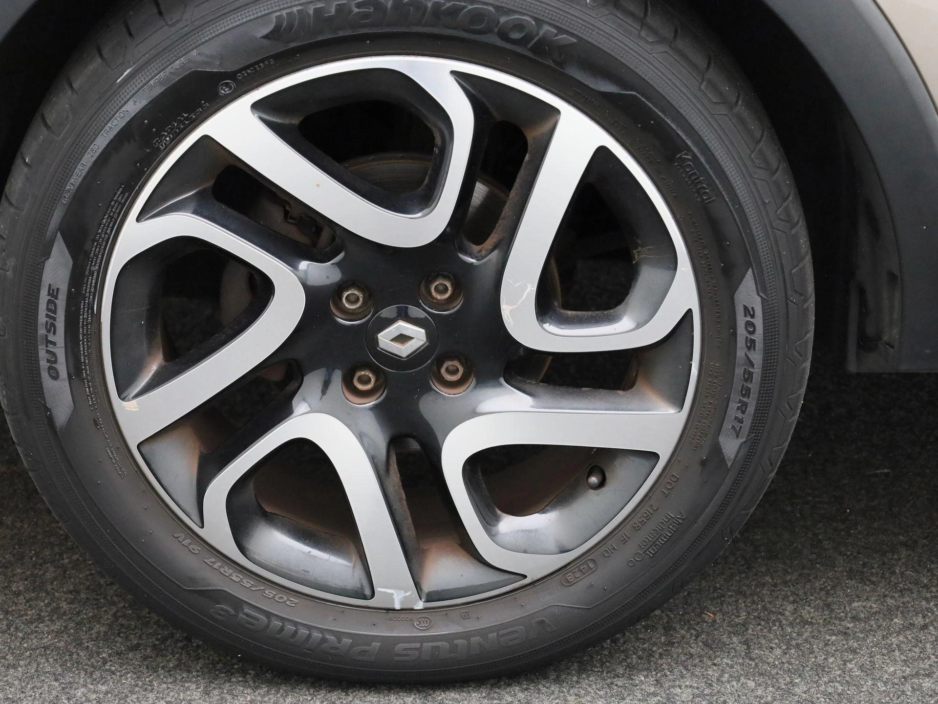 Renault-Captur-image-13