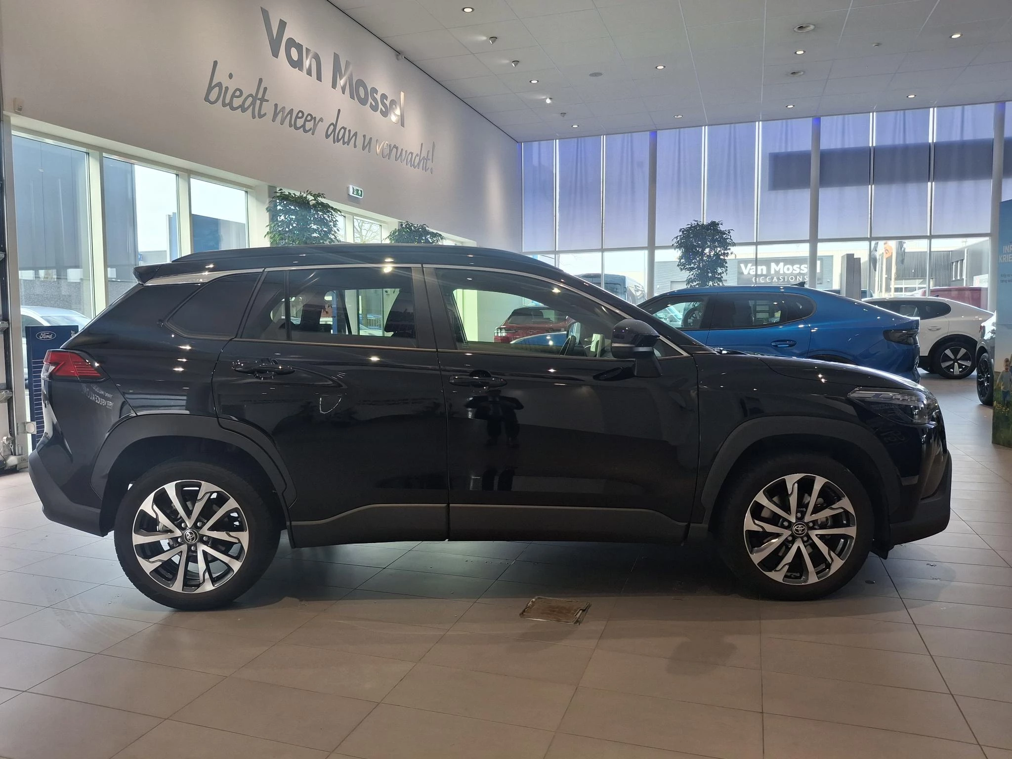 Toyota Corolla Cross Hybrid 140 Style