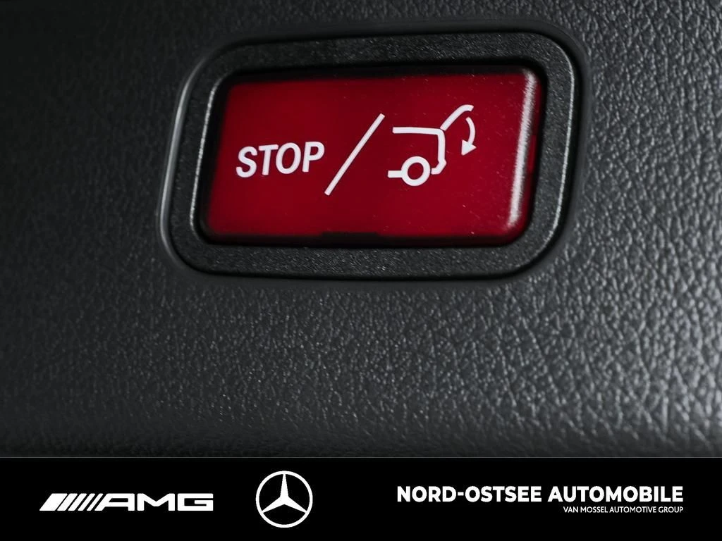 Mercedes-Benz C-Klasse 200 T AMG NIGHT PANO AHK DISTRONIC DIGITAL-L. AMG Line