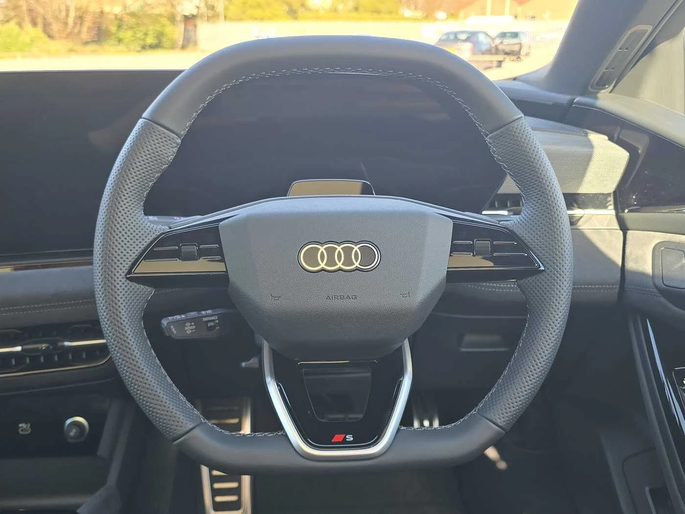 Audi-S6 Avant e-tron-image-8