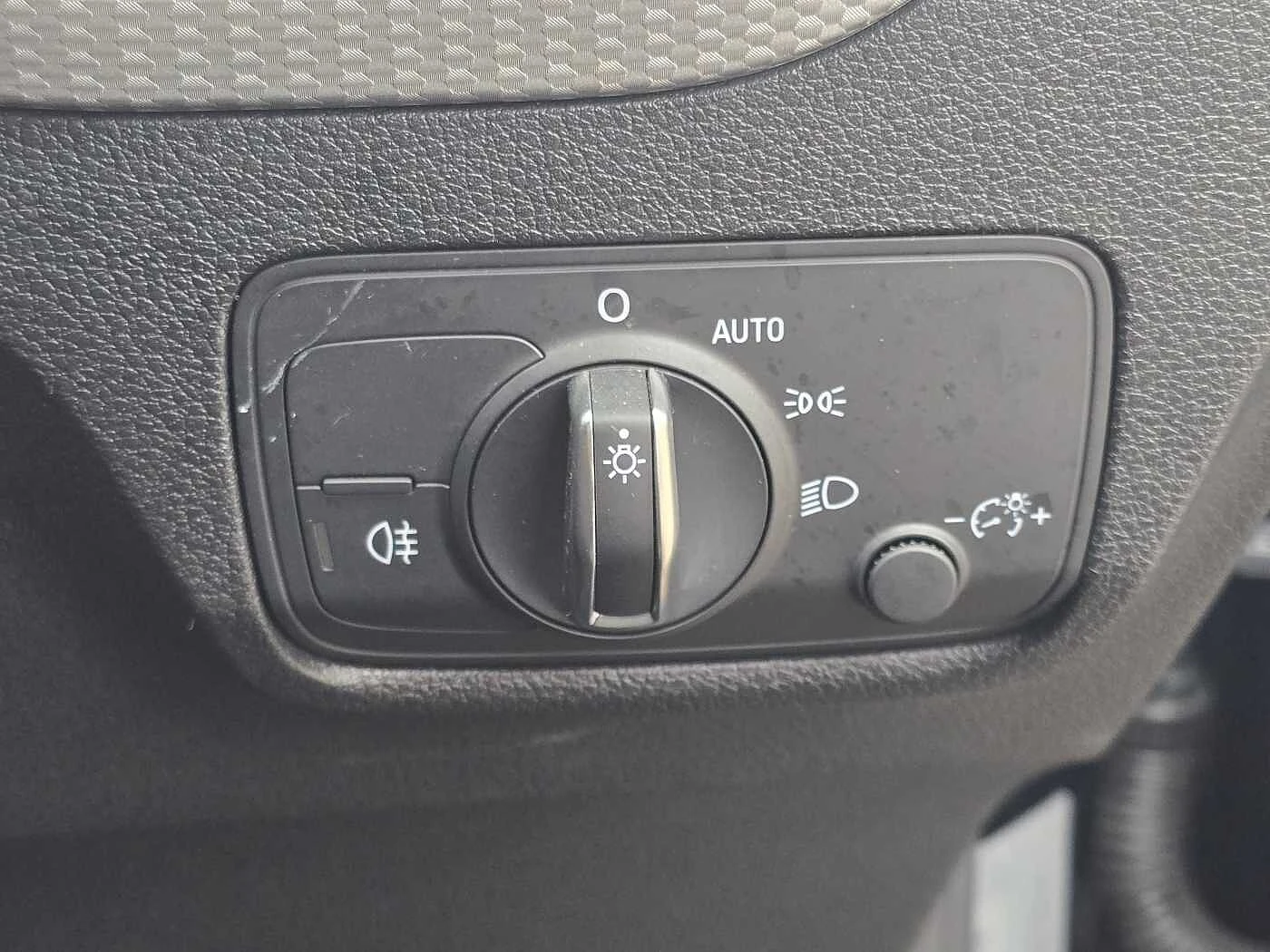 Audi-Q2-image-29