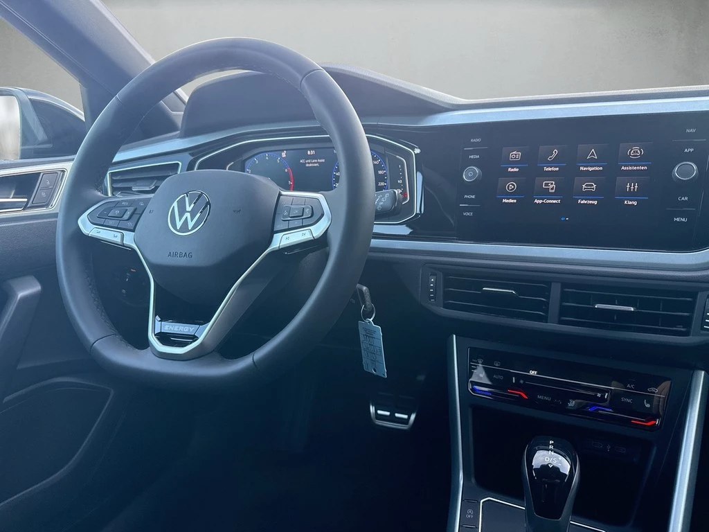 Volkswagen-Taigo-image-6