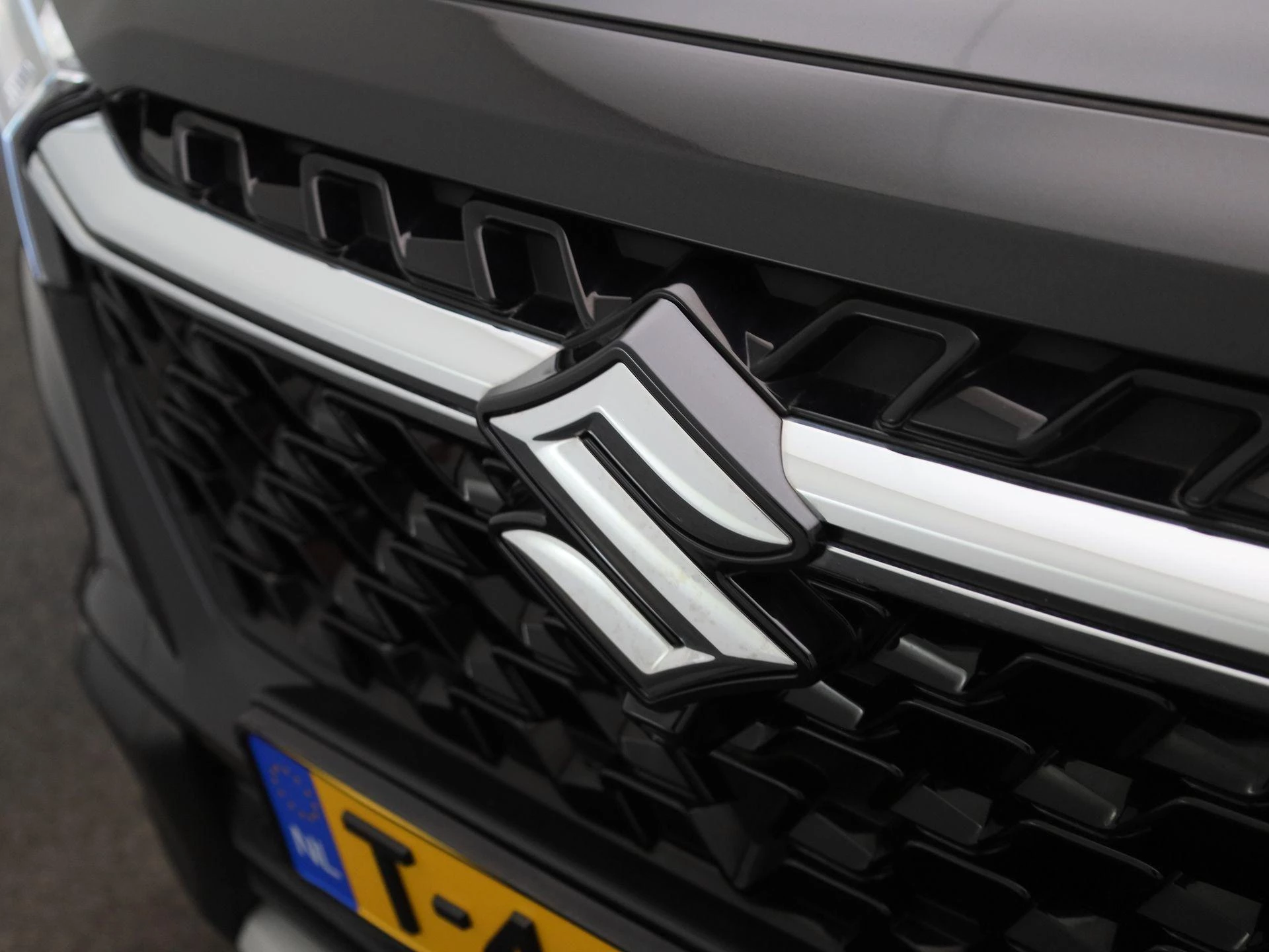 Suzuki-S-Cross-image-35