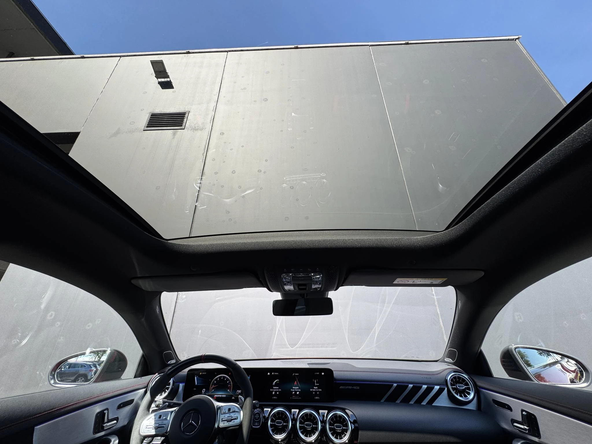 Mercedes-Benz CLA 45 AMG S 4MATIC+ Shooting Brake + MULTIBEAM + PANO + TREKHAAK + BURMESTER +