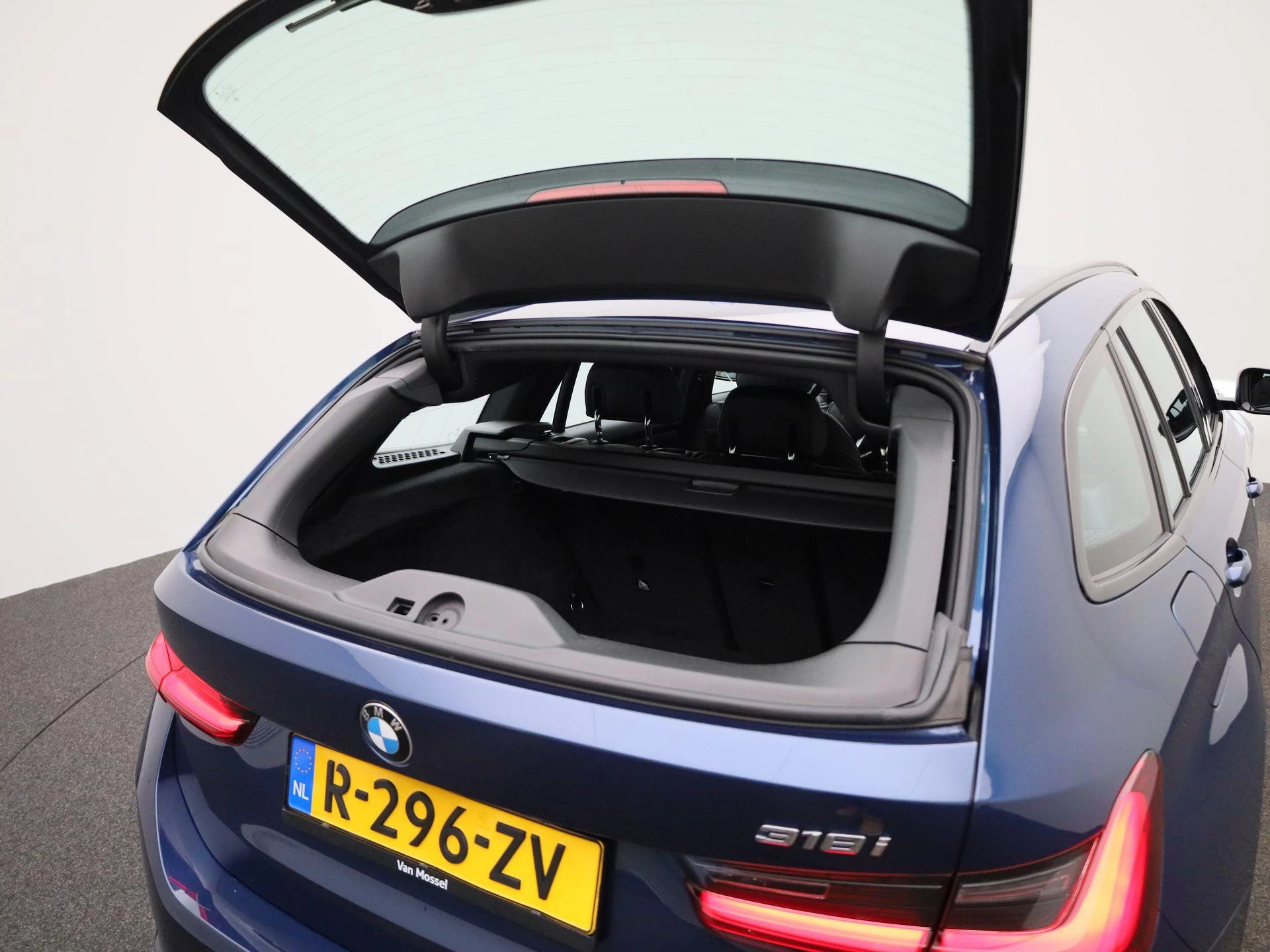 BMW-3 Serie-image-38