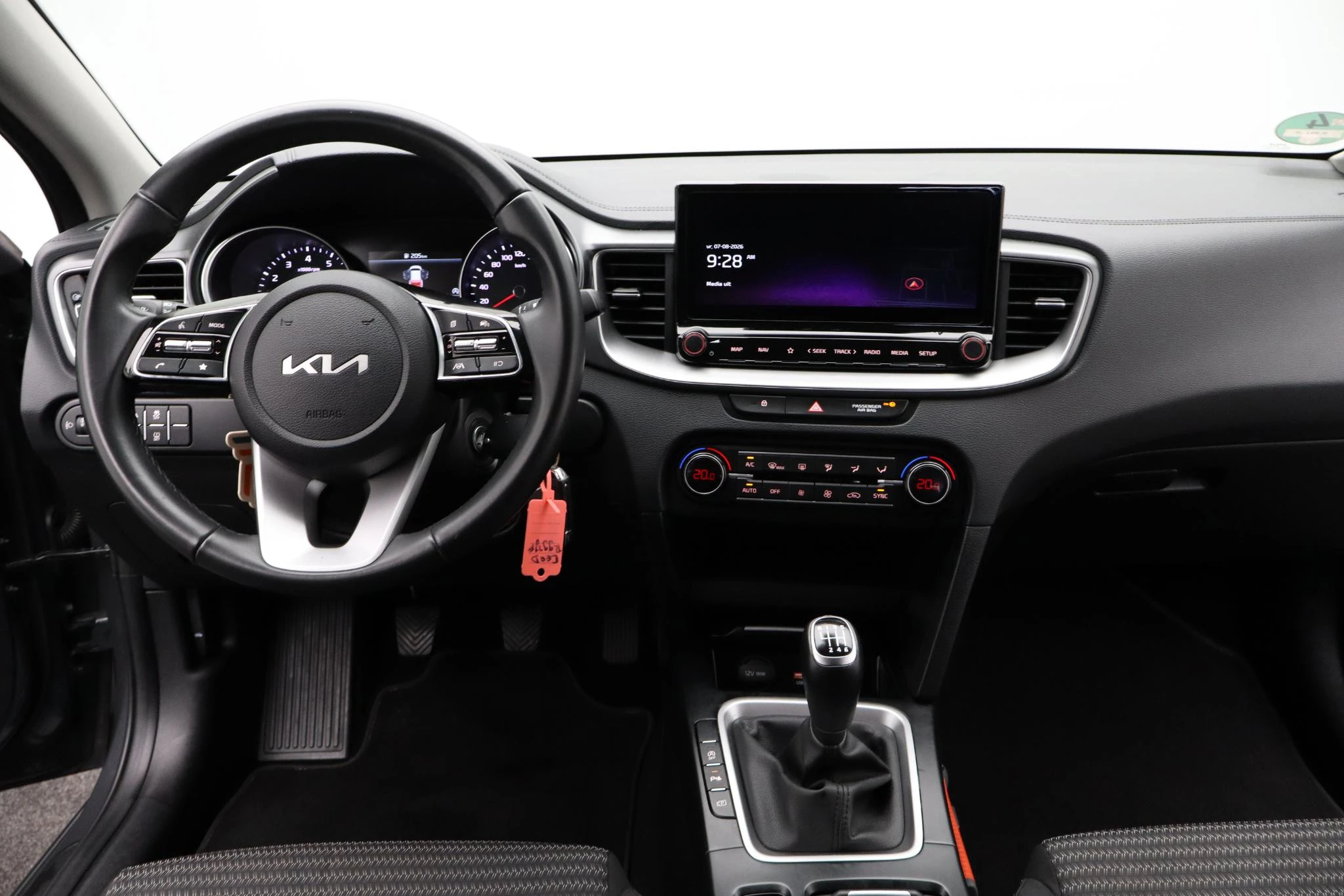 Kia-Ceed Sportswagon-image-38