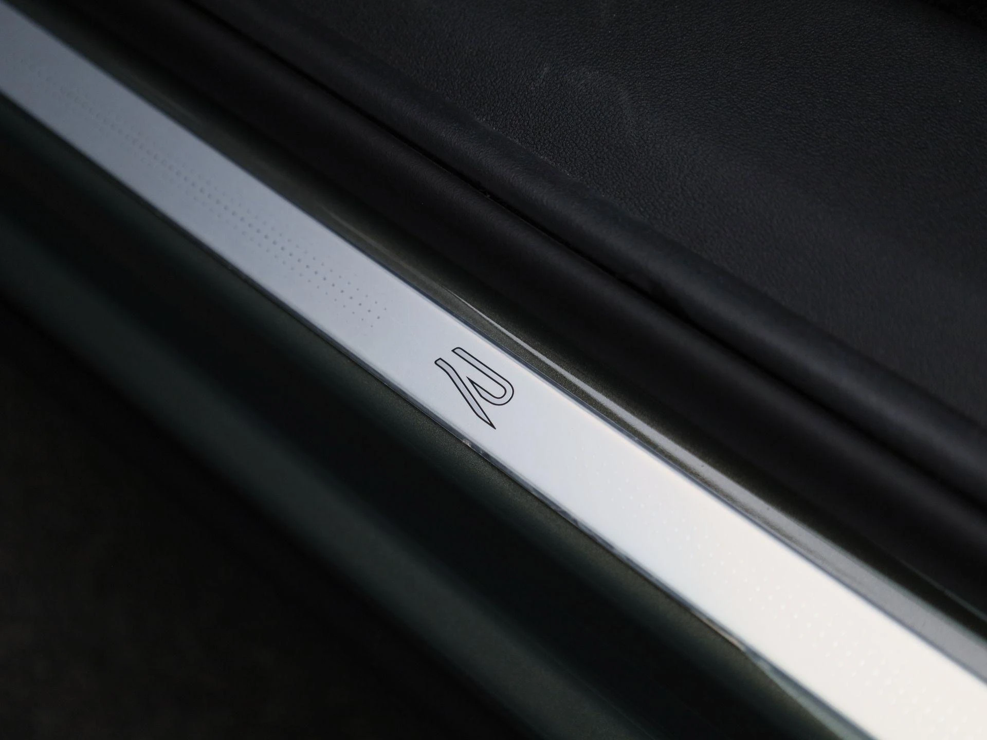 Volkswagen-Tiguan-image-39